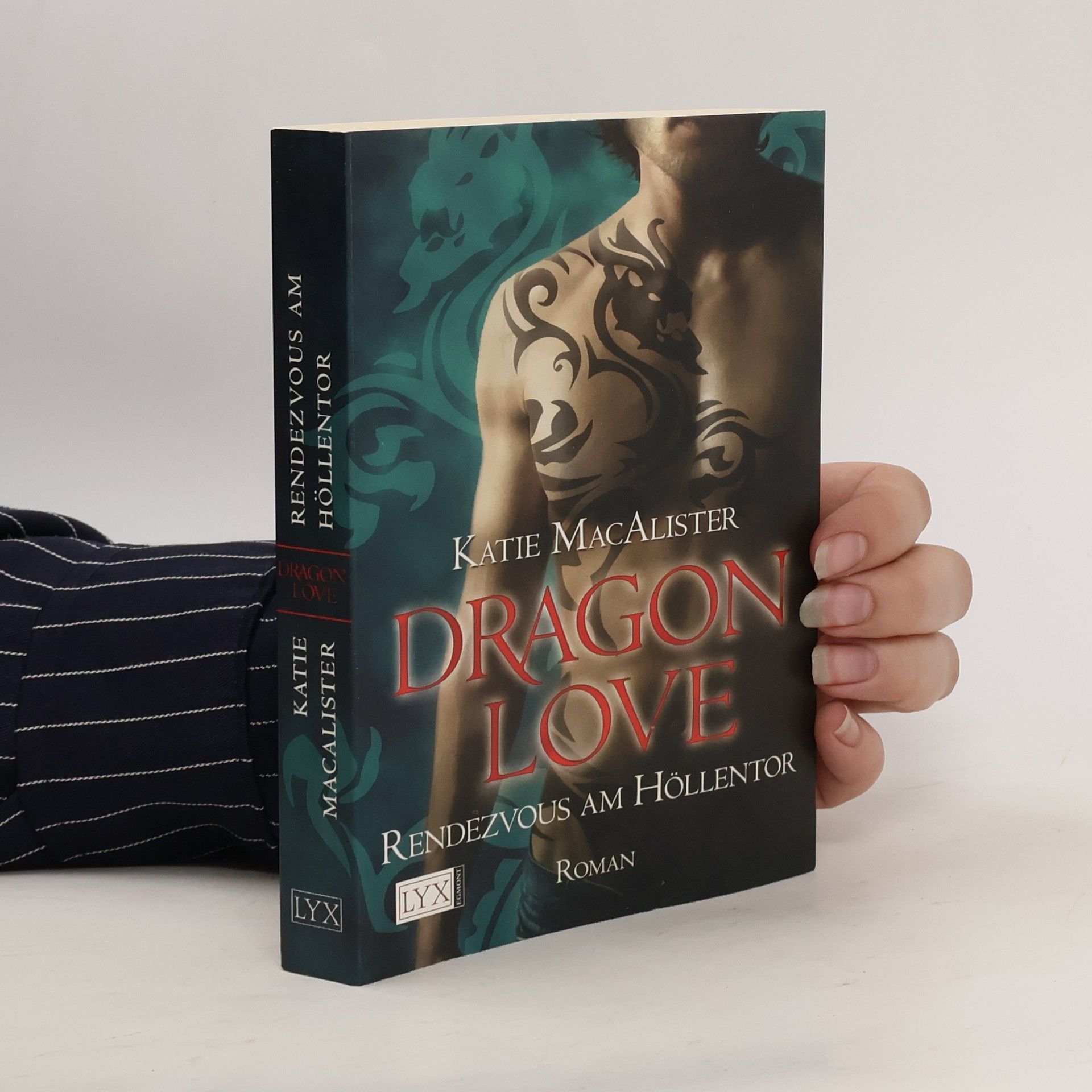 Katie MacAlister Dragon love
