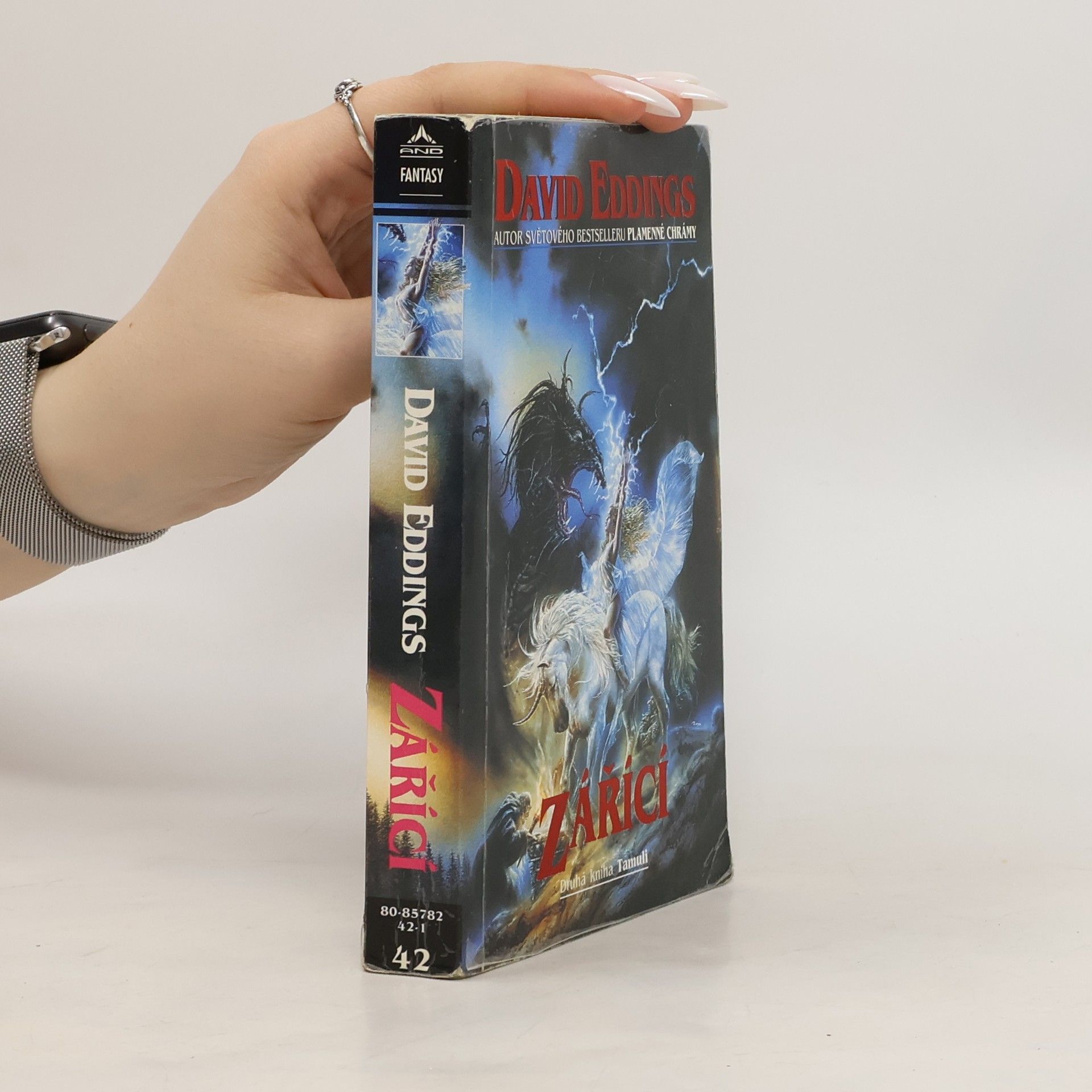 David Eddings Zářící. Druhá kniha Tamuli
