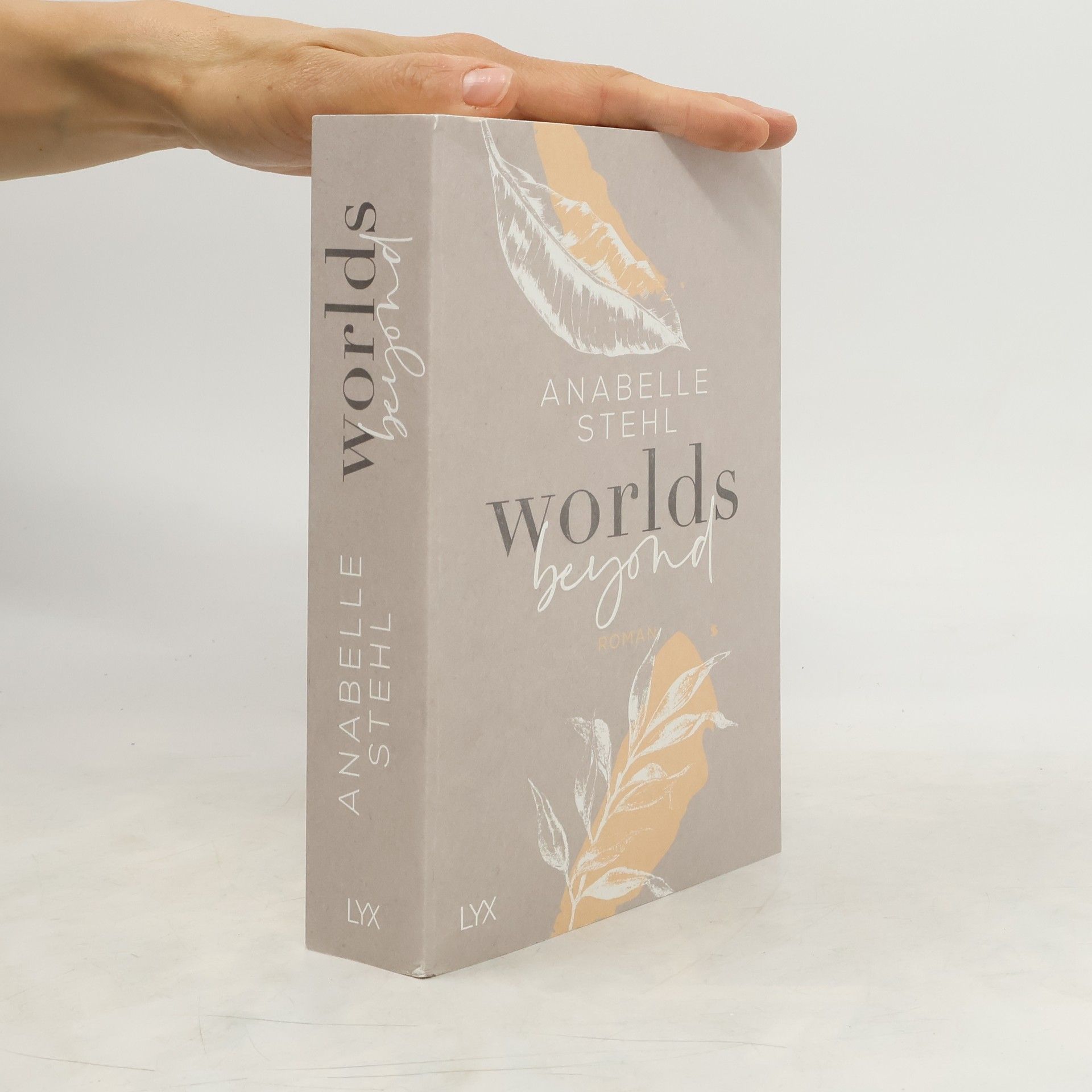 Anabelle Stehl Worlds beyond