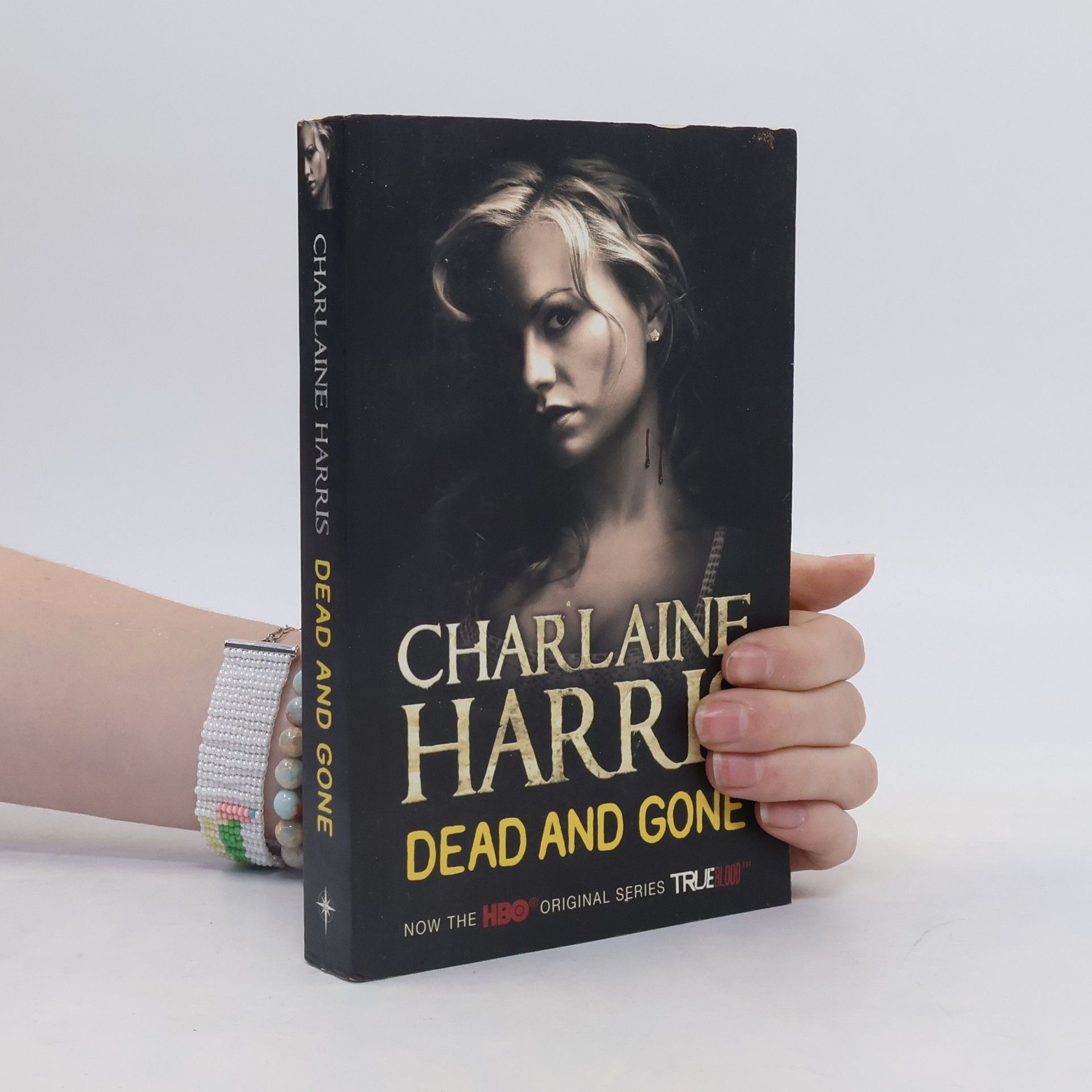 Charlaine Harris Schulz Dead and gone