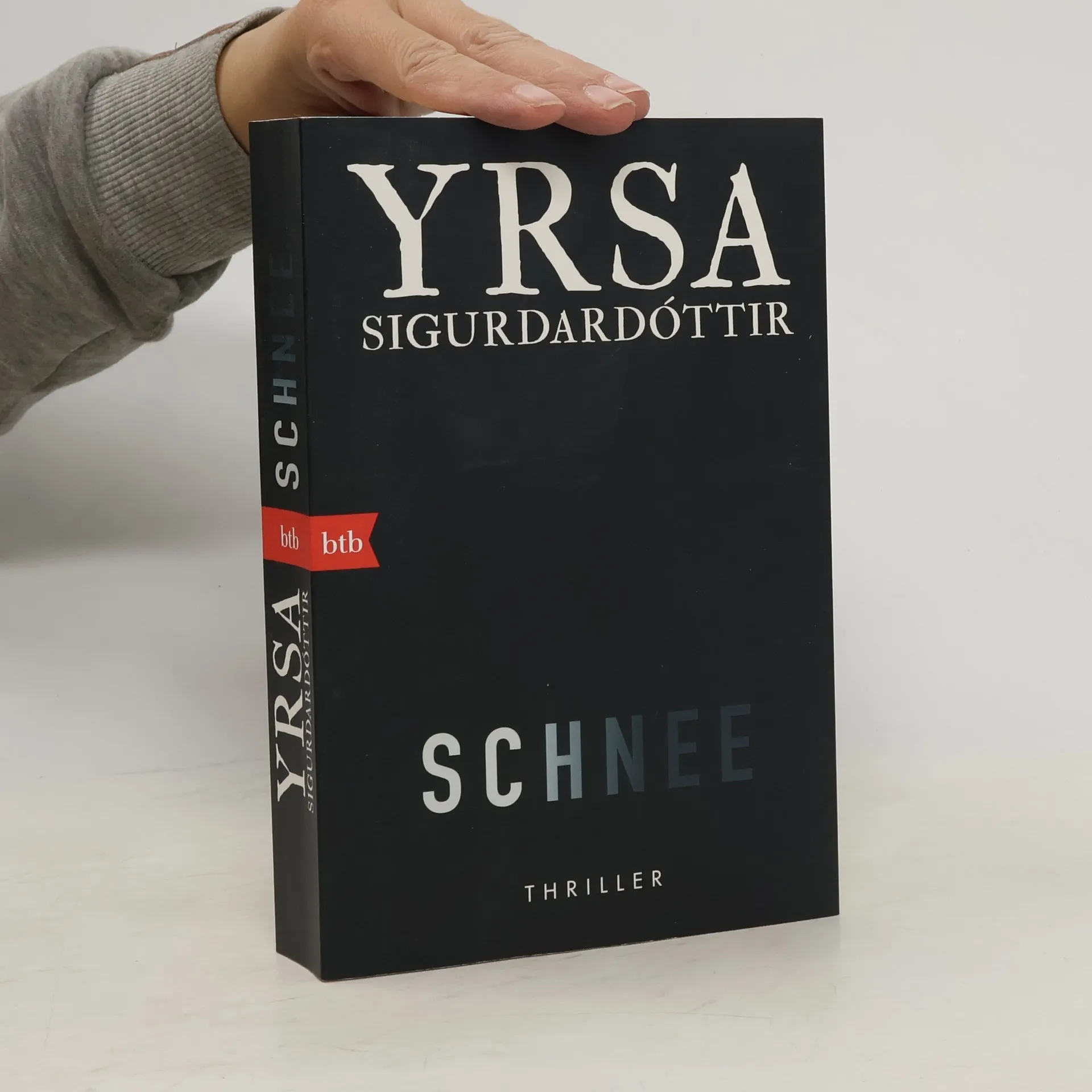 Schnee | Buch | Yrsa Sigurðardóttir