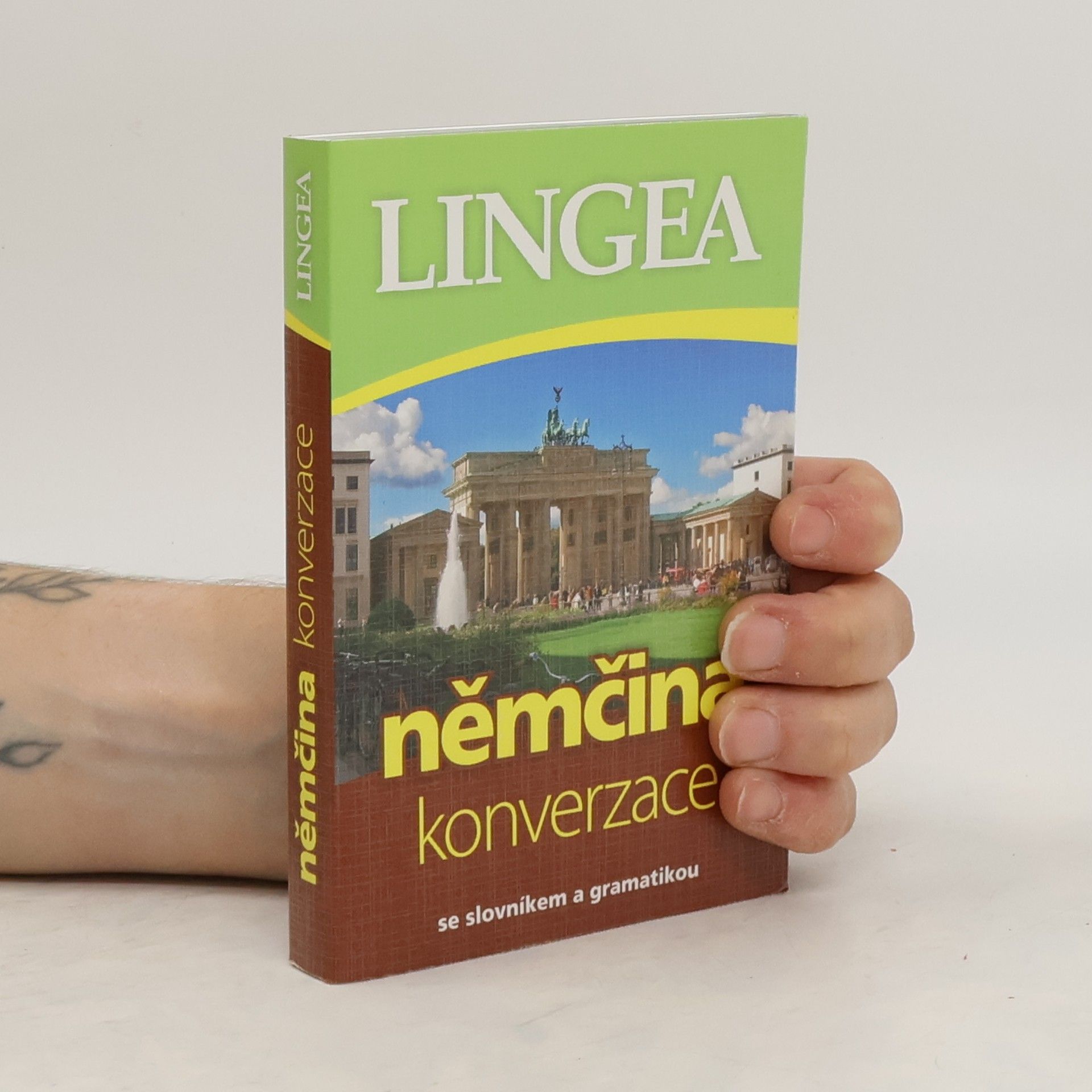 kolektiv Němčina – konverzace: se slovníkem a gramatikou