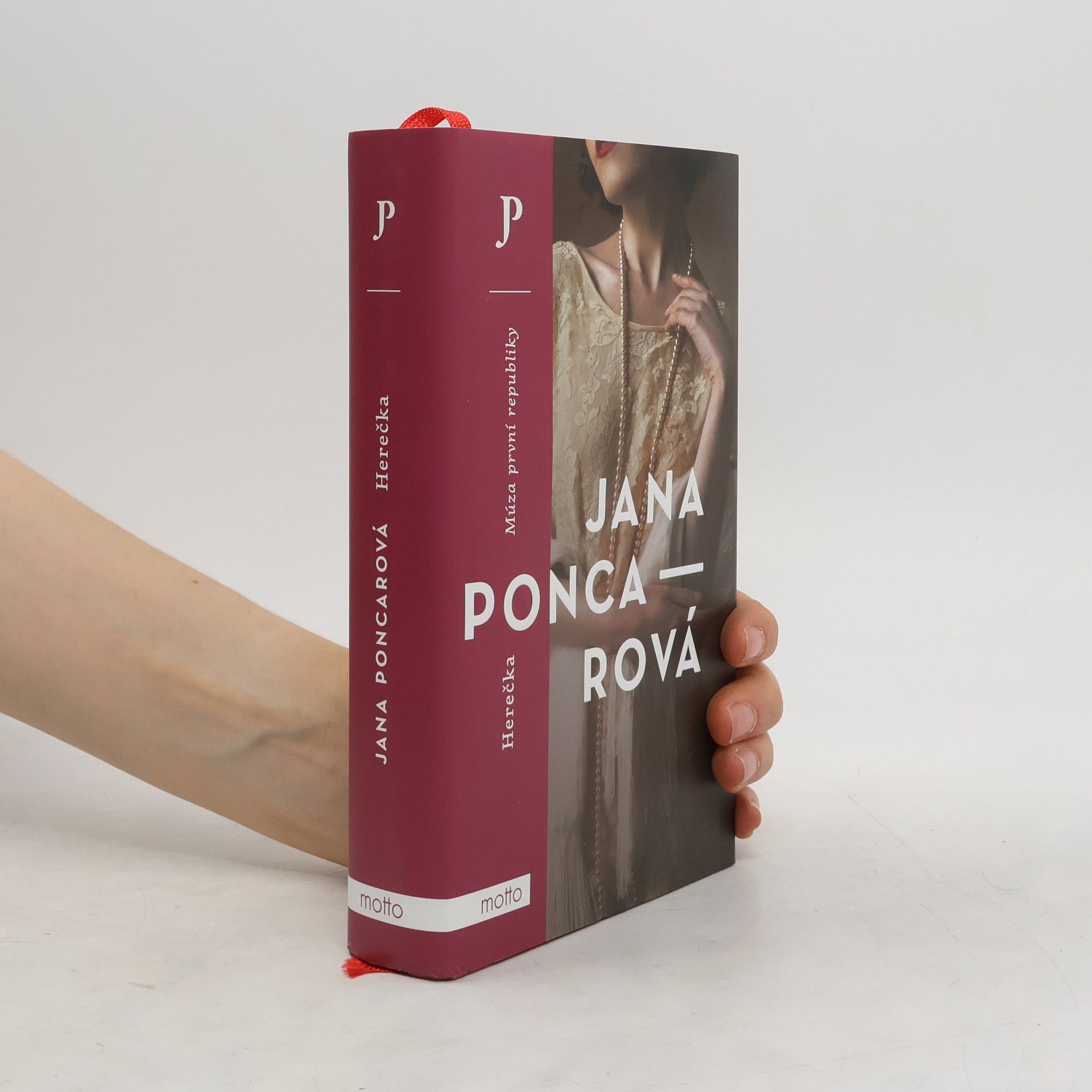 Jana Poncarová Herečka : múza první republiky