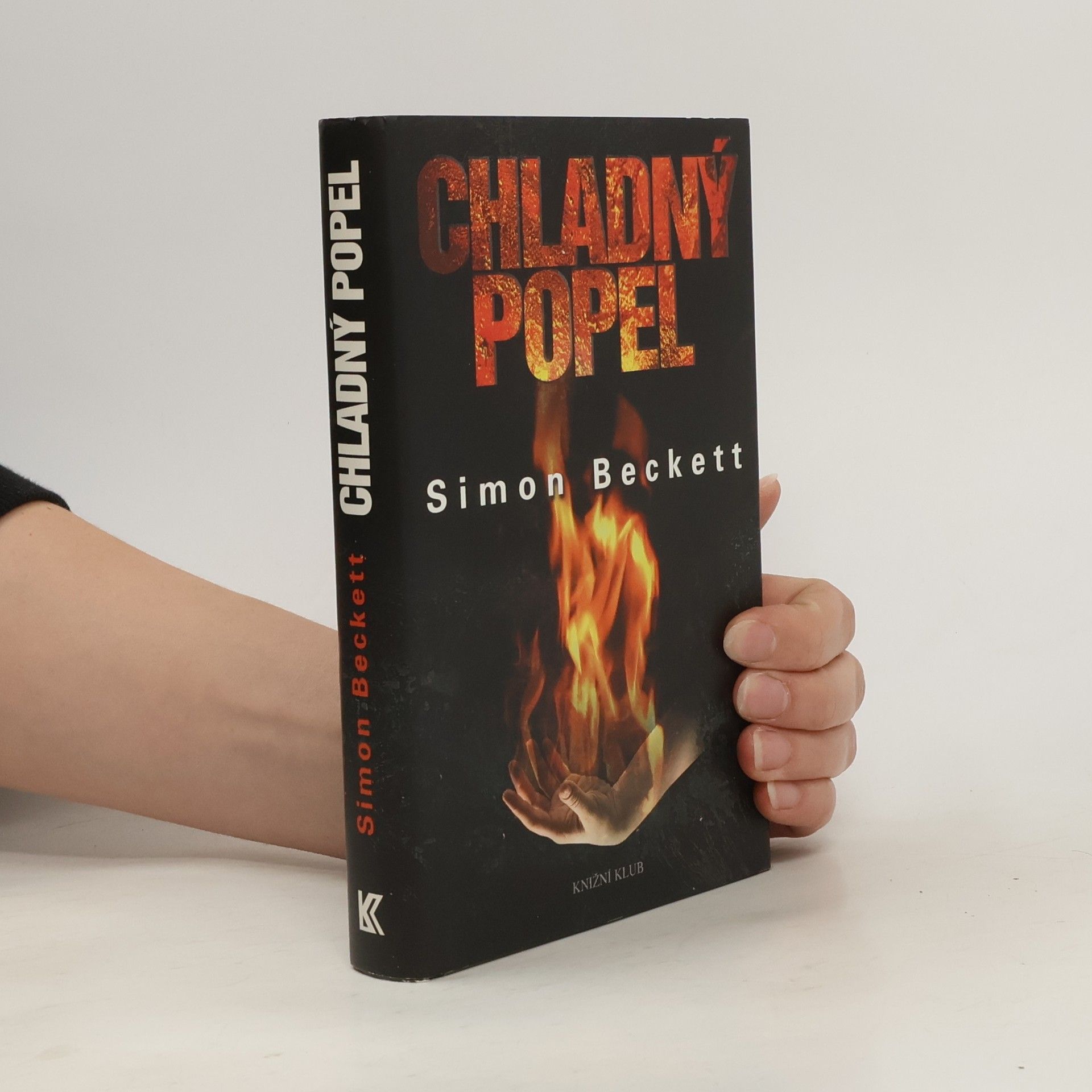 Simon Beckett Chladný popel