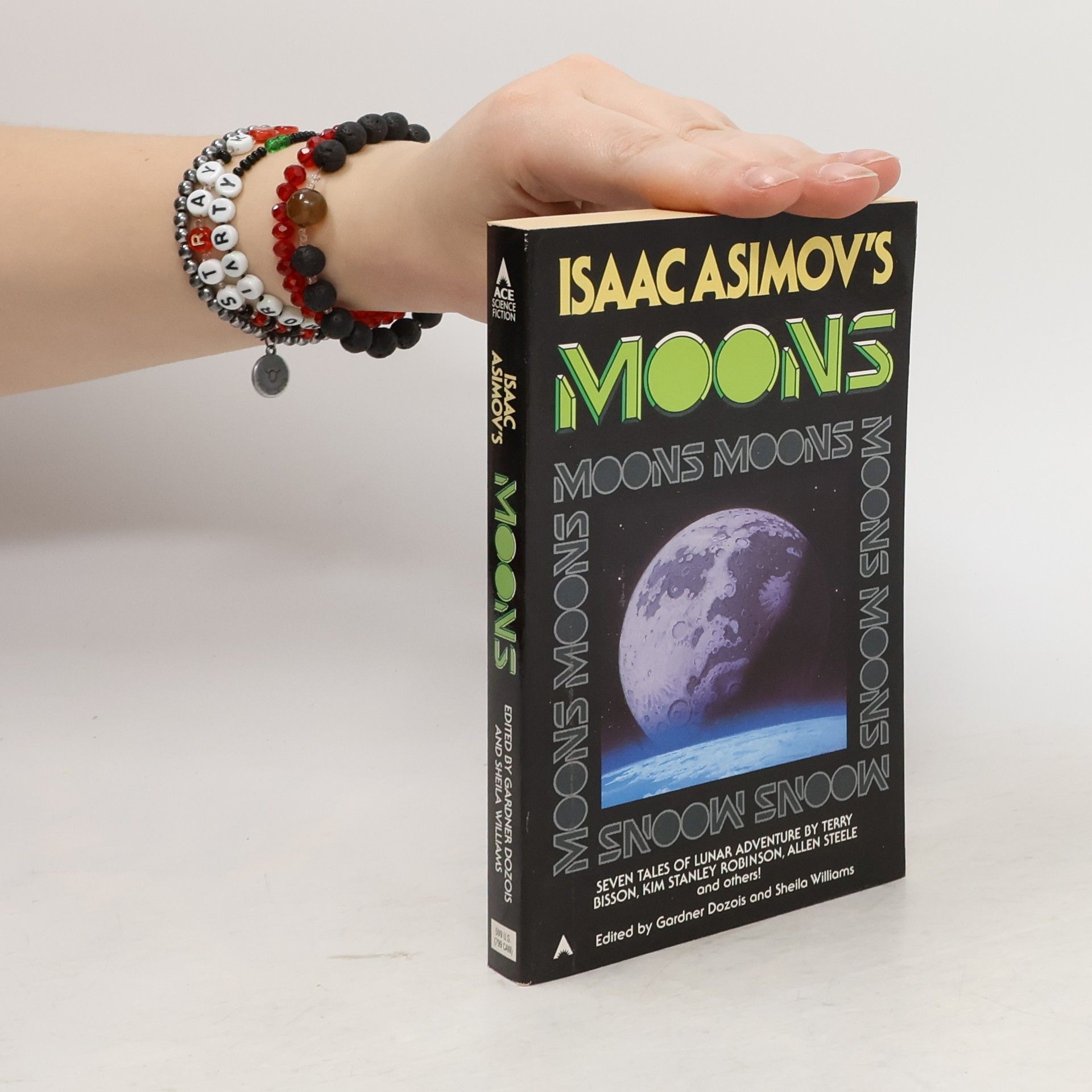 Gardner Dozois Isaac Asimov's Moons