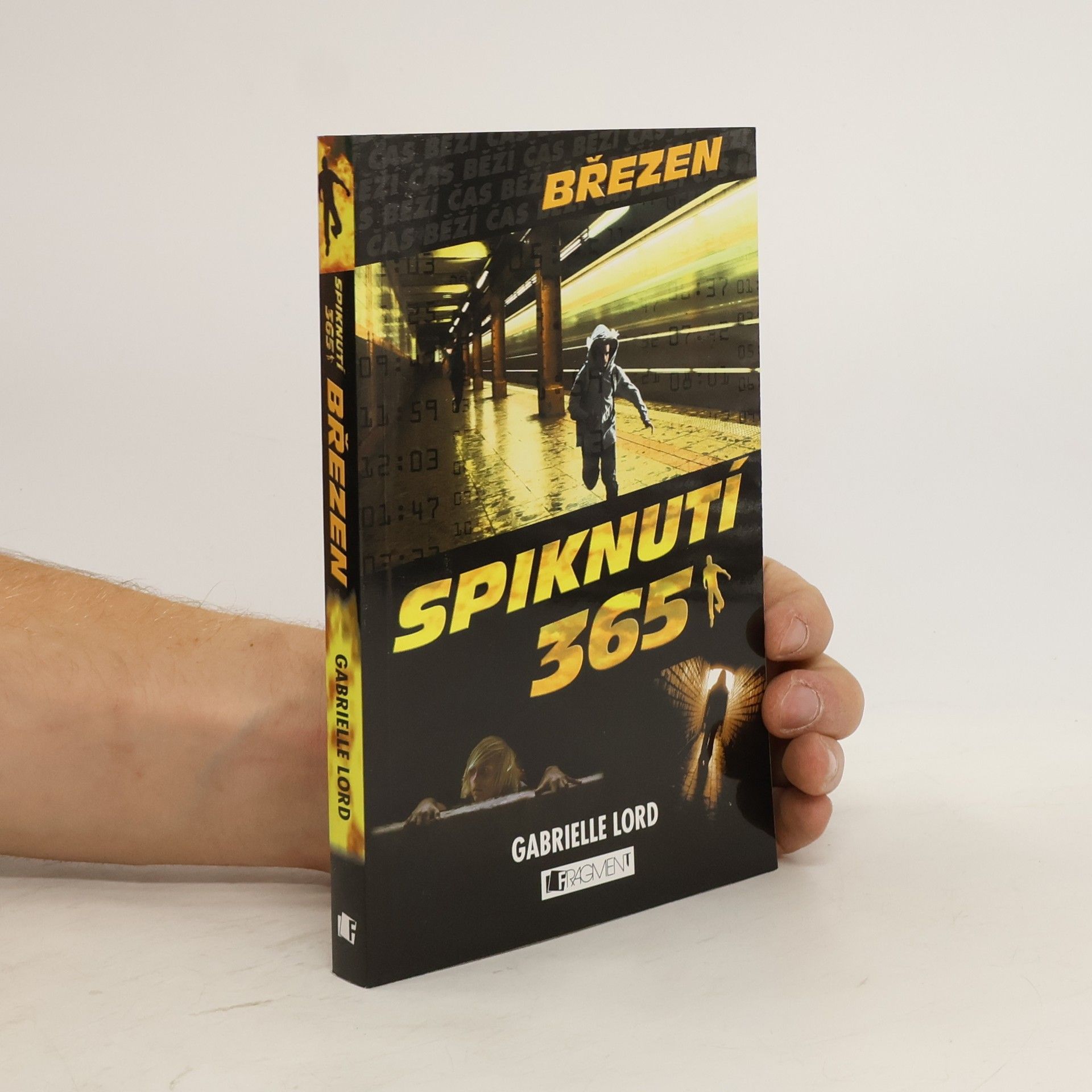Gabrielle Lord Spiknutí 365. Březen