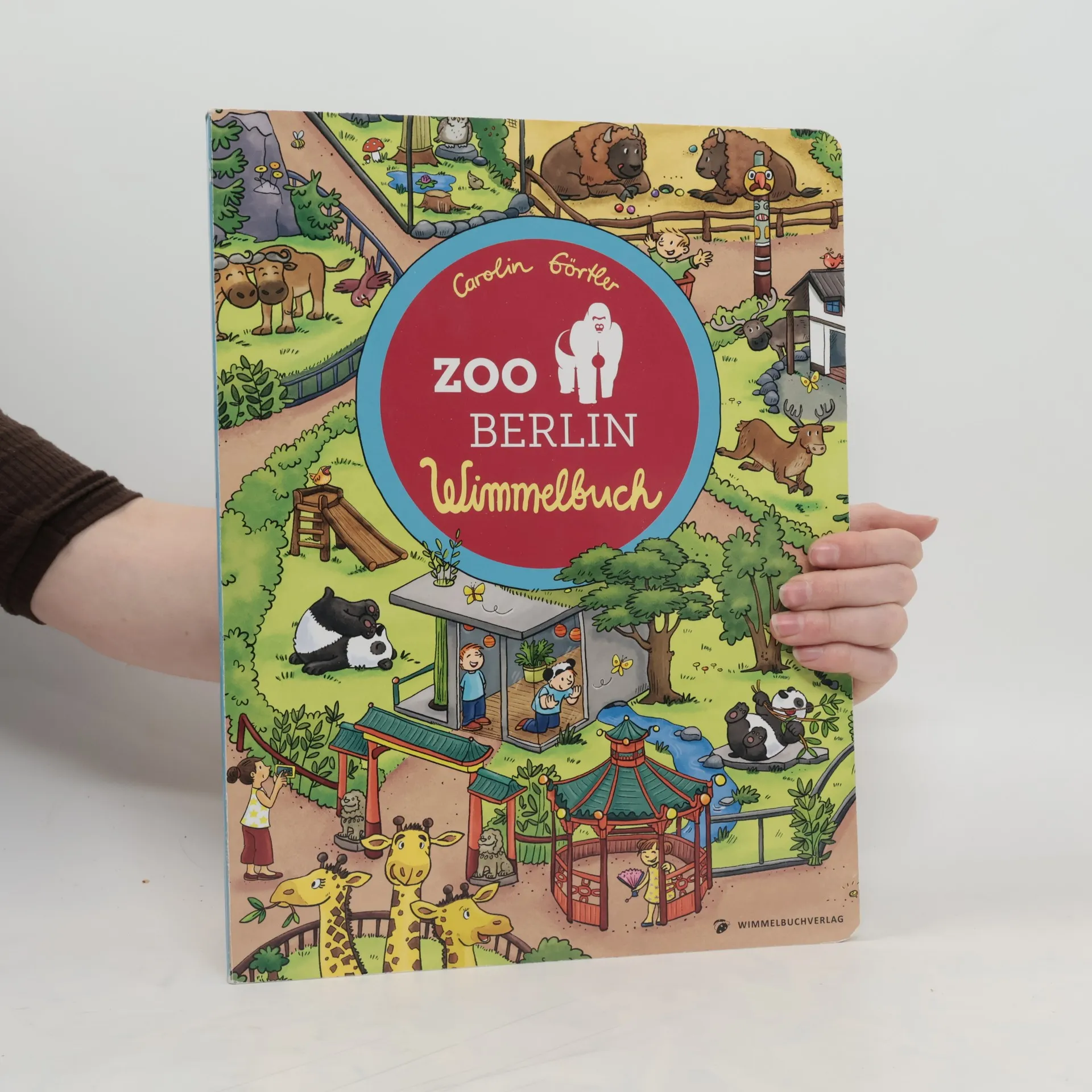 Zoo Berlin Wimmelbuch | Book | Carolin Görtler | EN