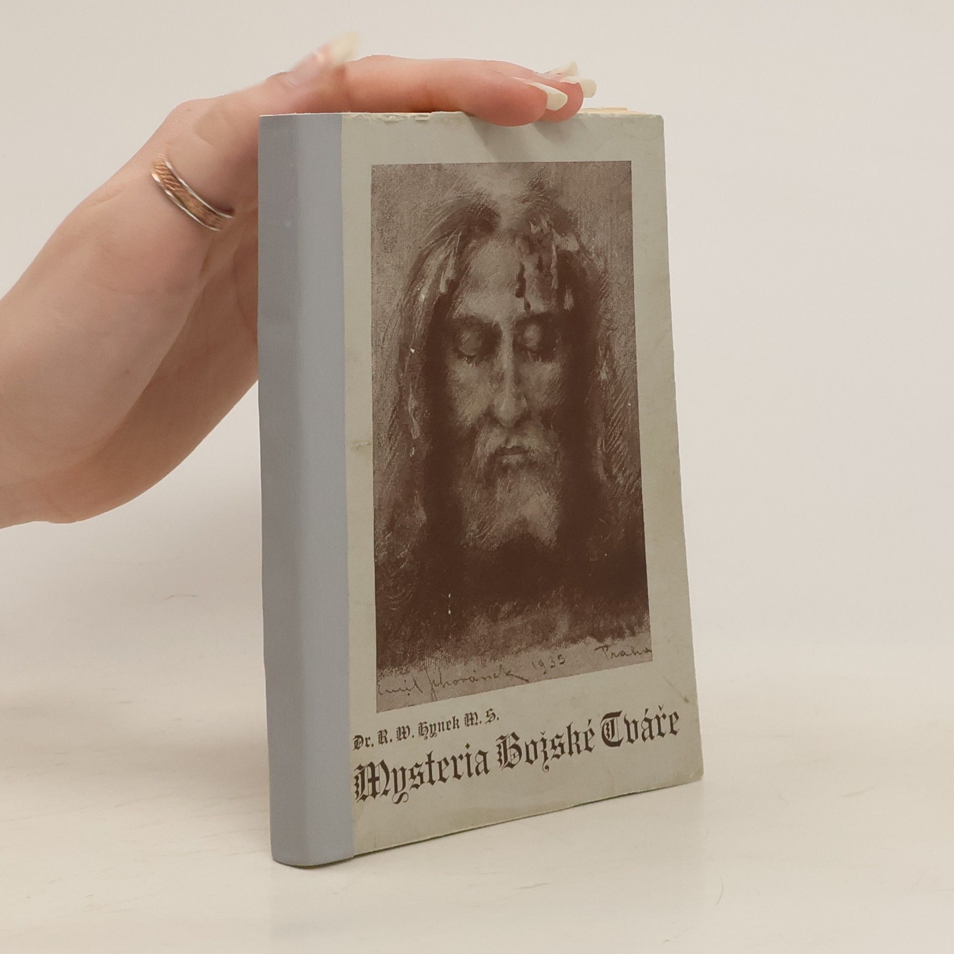R. W. Hynek Mysteria Božské tváře