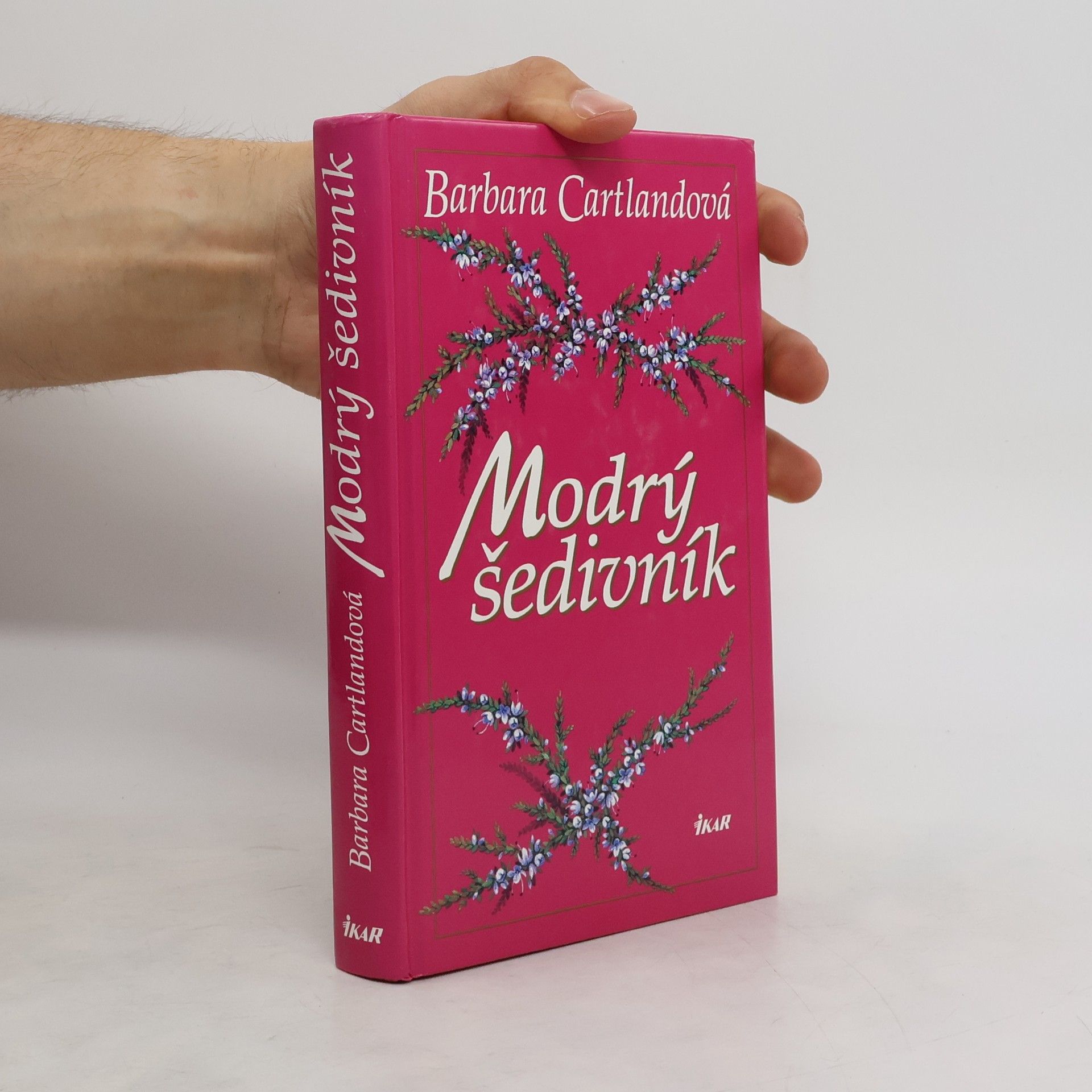 Barbara Cartland Modrý šedivník