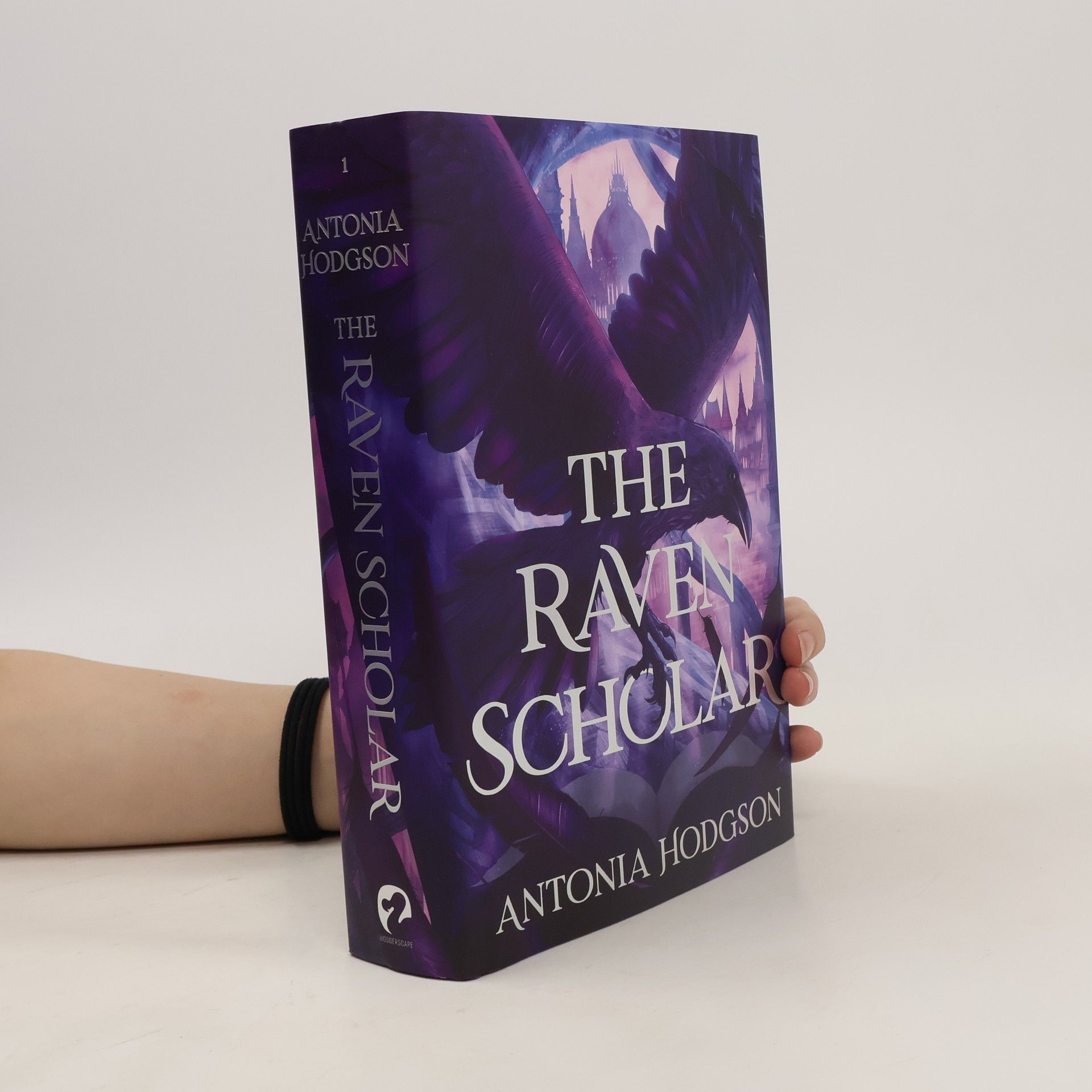 Antonia Hodgson The Raven Scholar