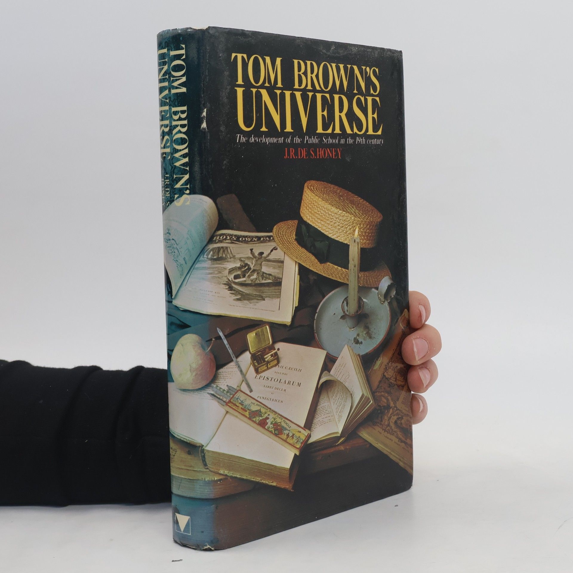 John Raymond de Symons Honey Tom Brown's universe