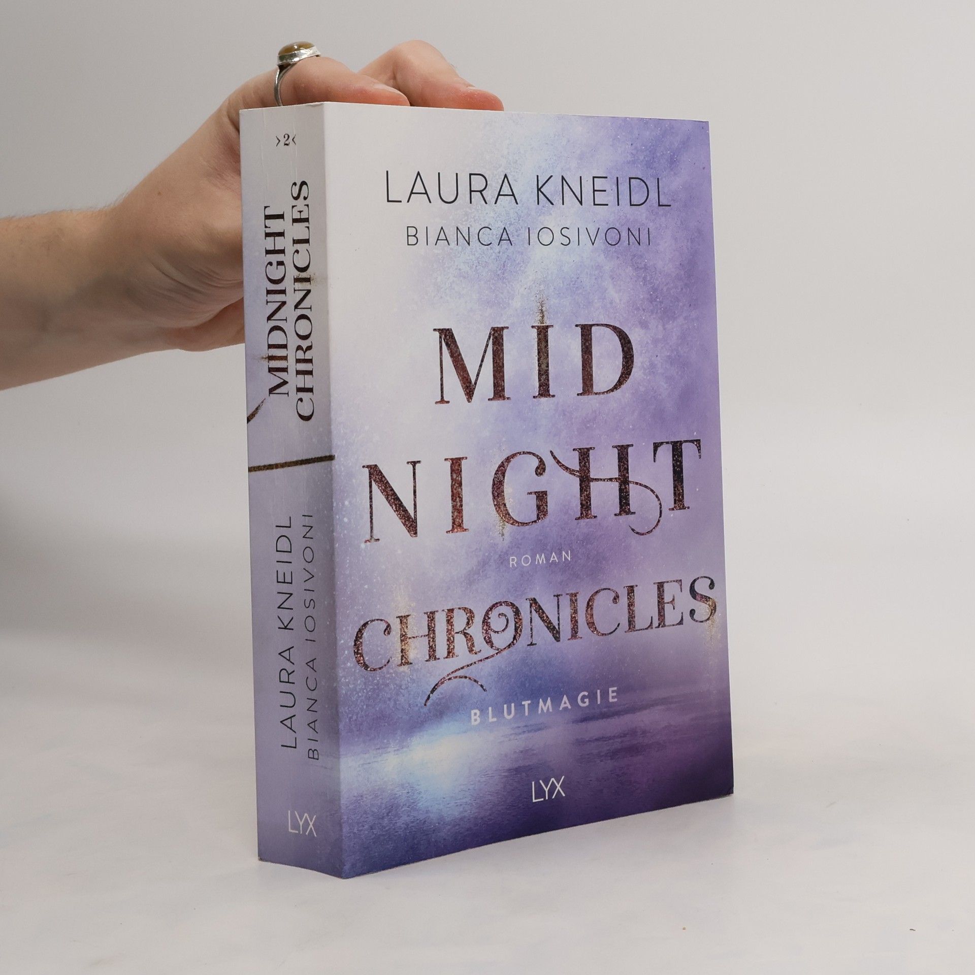 Laura Kneidl Midnight Chronicles: Blutmagie