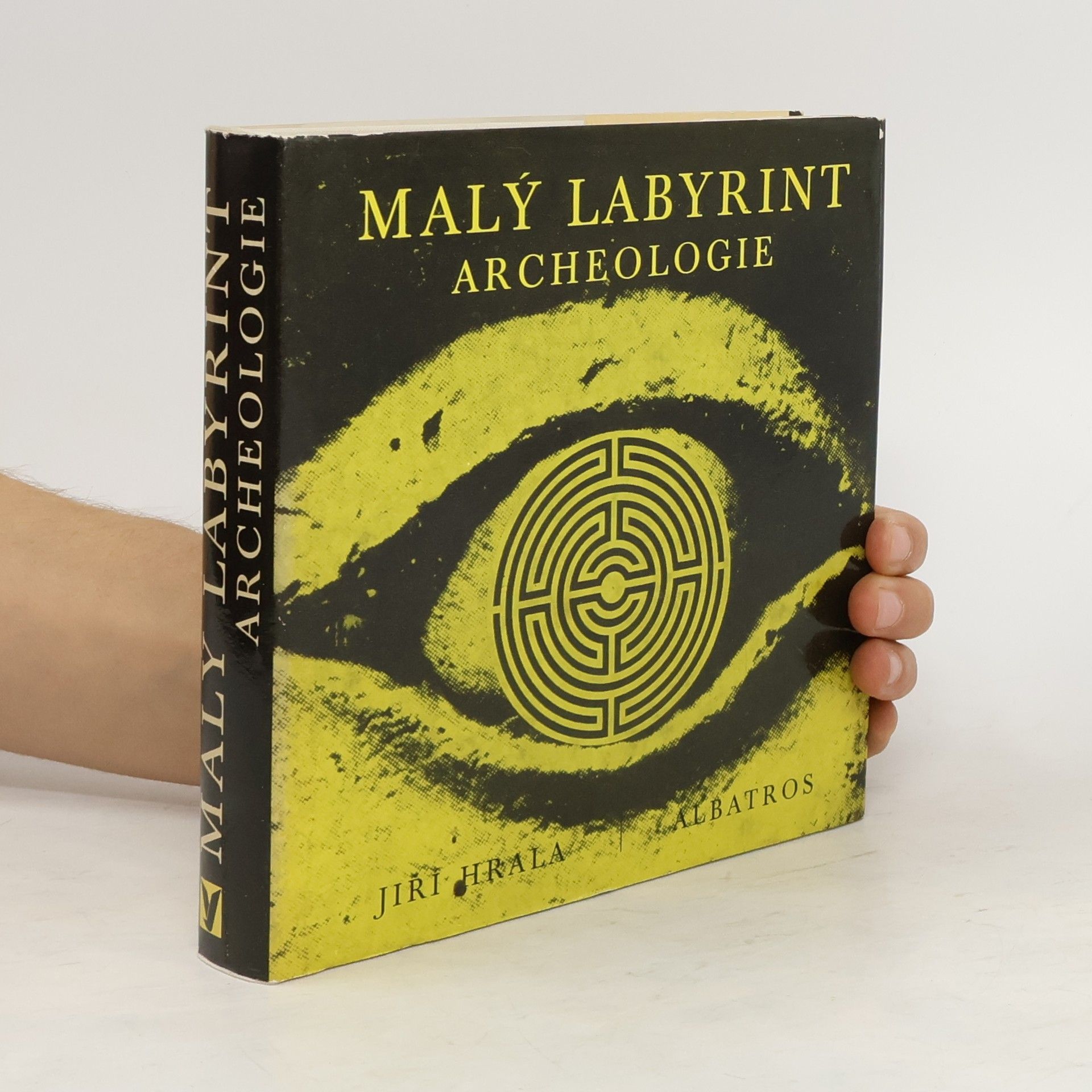 Malý labyrint archeologie