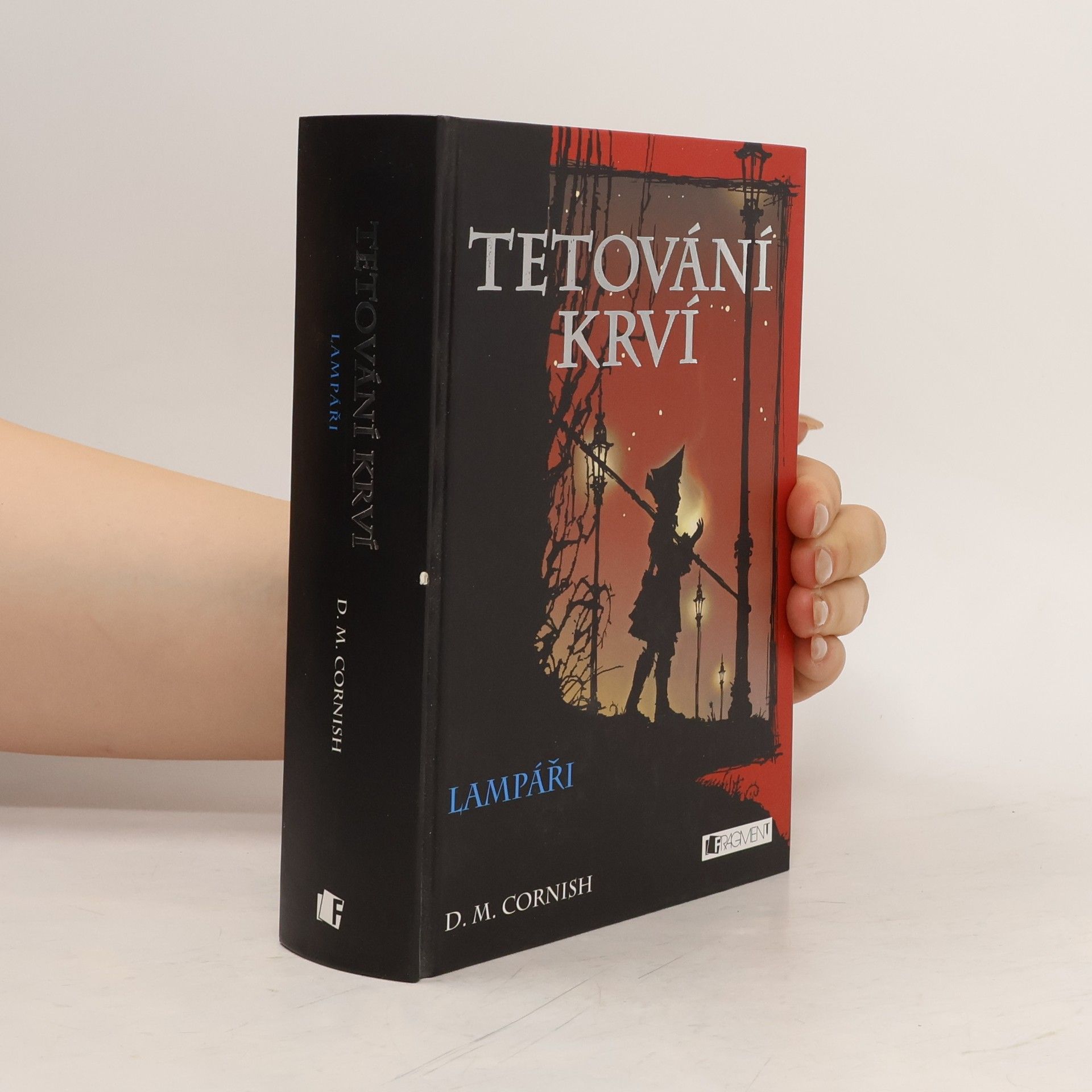 D. M. Cornish Tetování krví 2. Lampáři