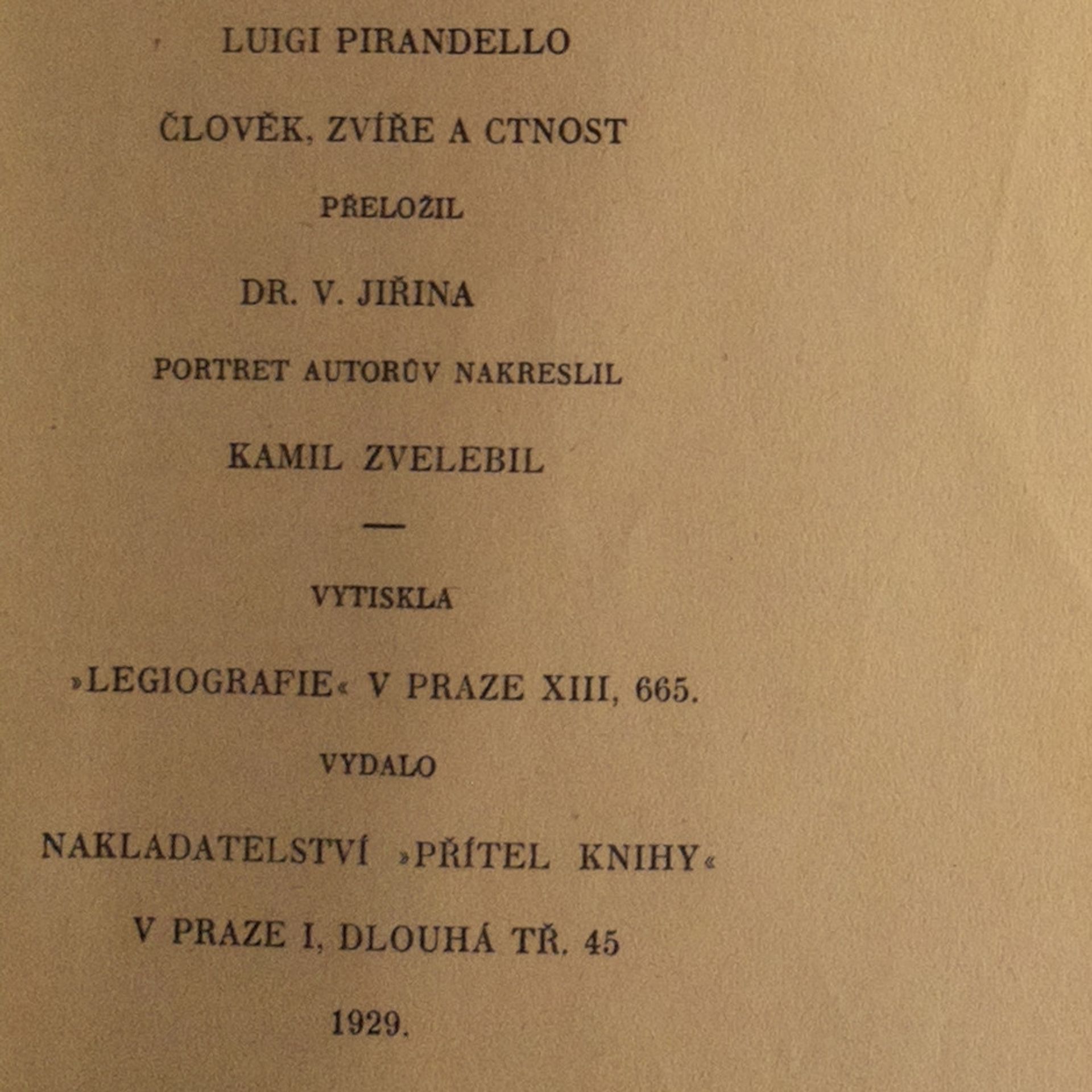 Luigi Pirandello Člověk, zvíře a ctnost