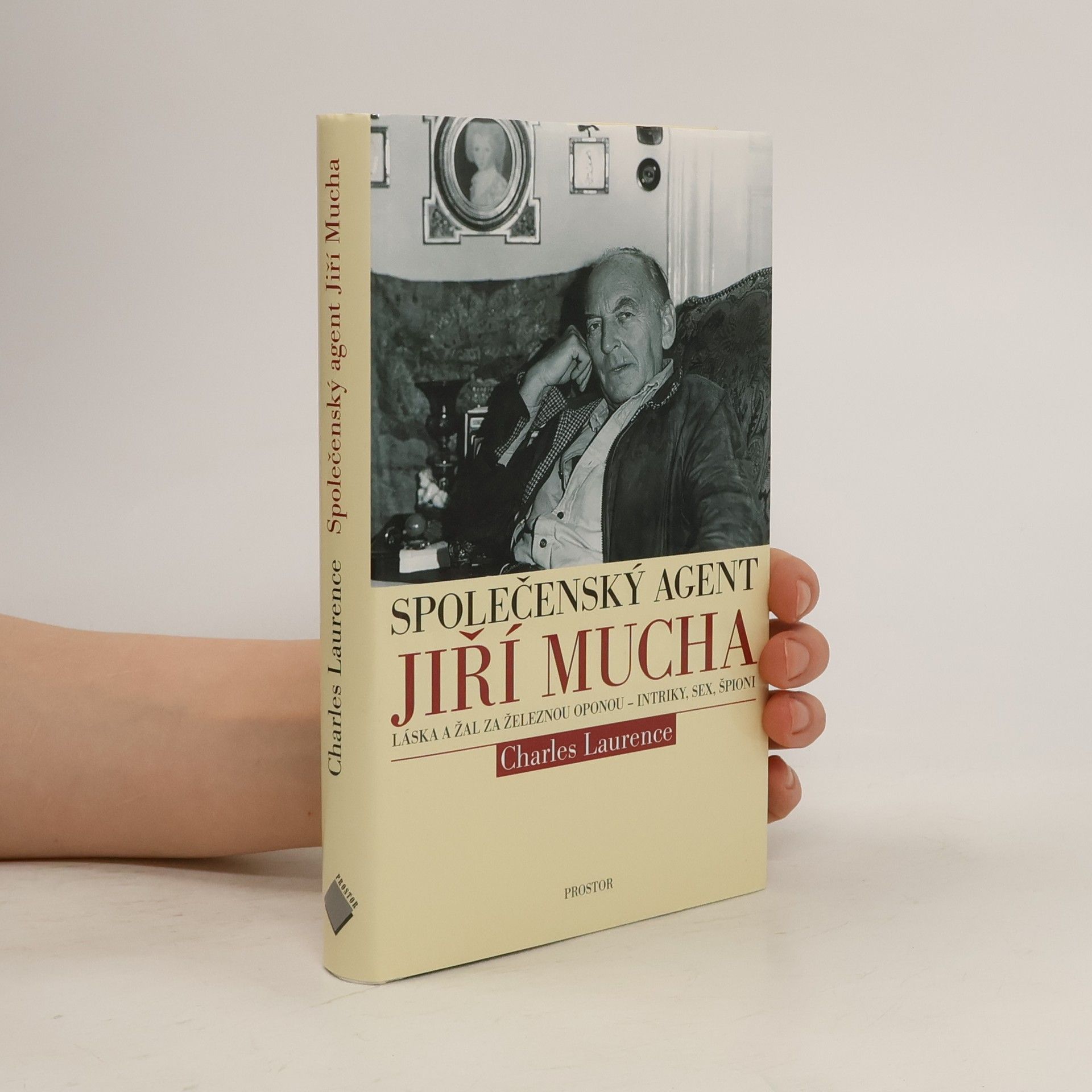 Charles Laurence Společenský agent Jiří Mucha