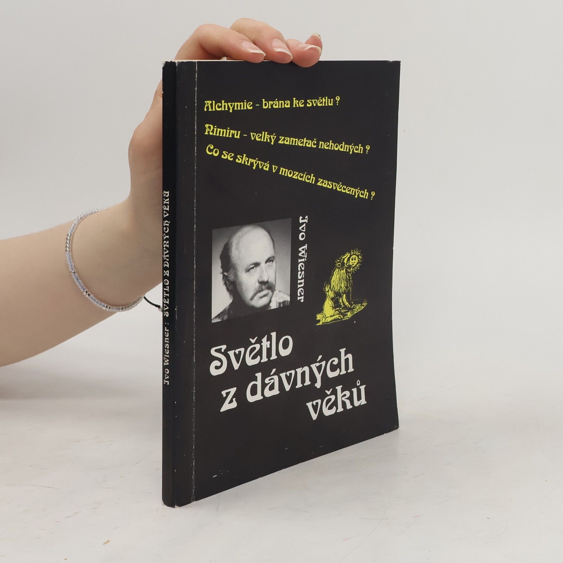 Ivo Wiesner Světlo z dávných věků