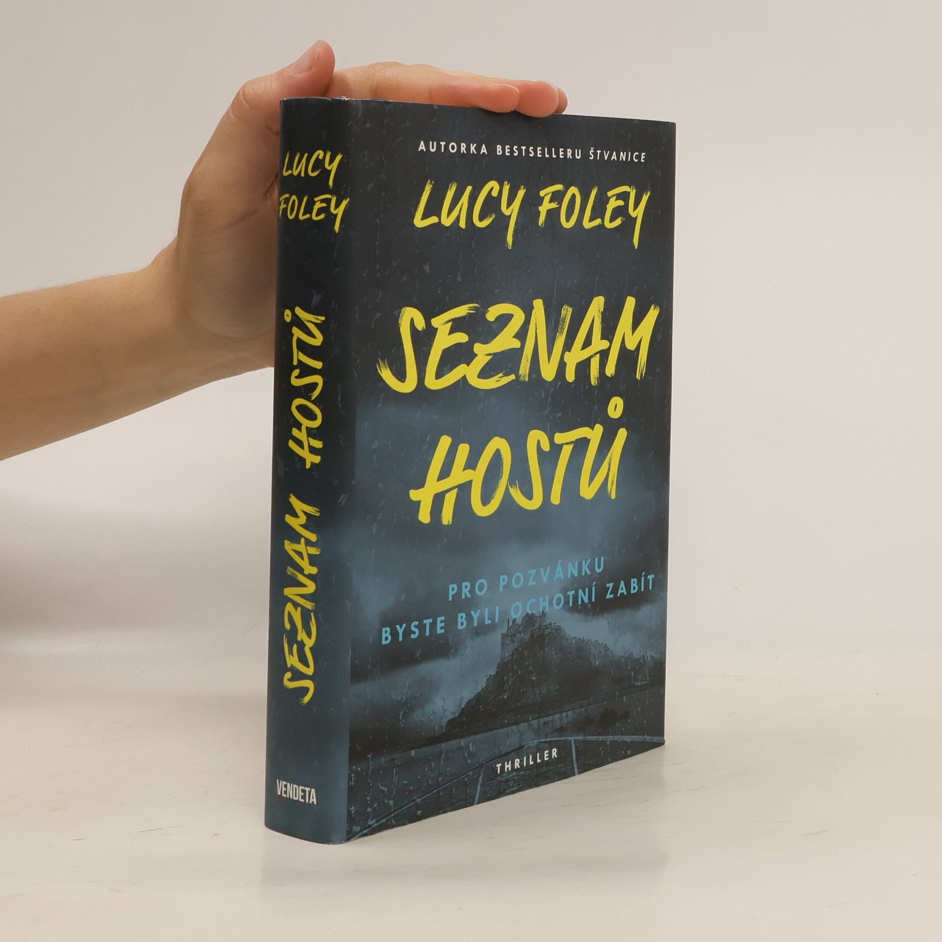 Lucy Foley Seznam hostů