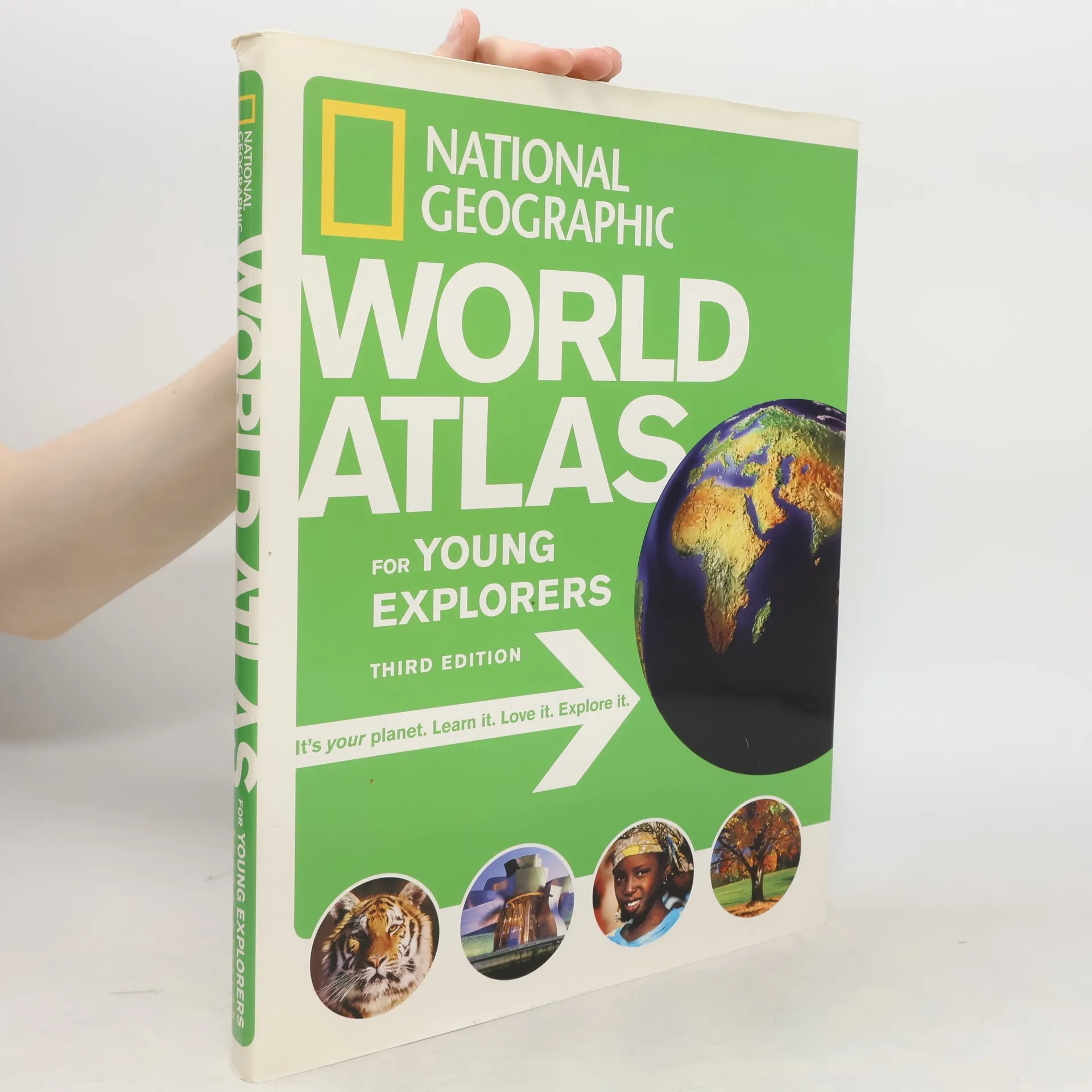 National Geographic World Atlas for Young Explorers | Book | Hardcover | National Geographic Society (U.S.) | EN