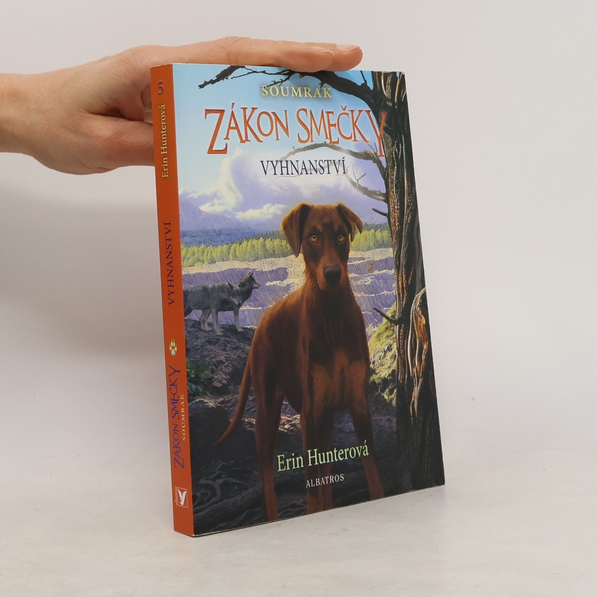 Erin Hunter Vyhnanství