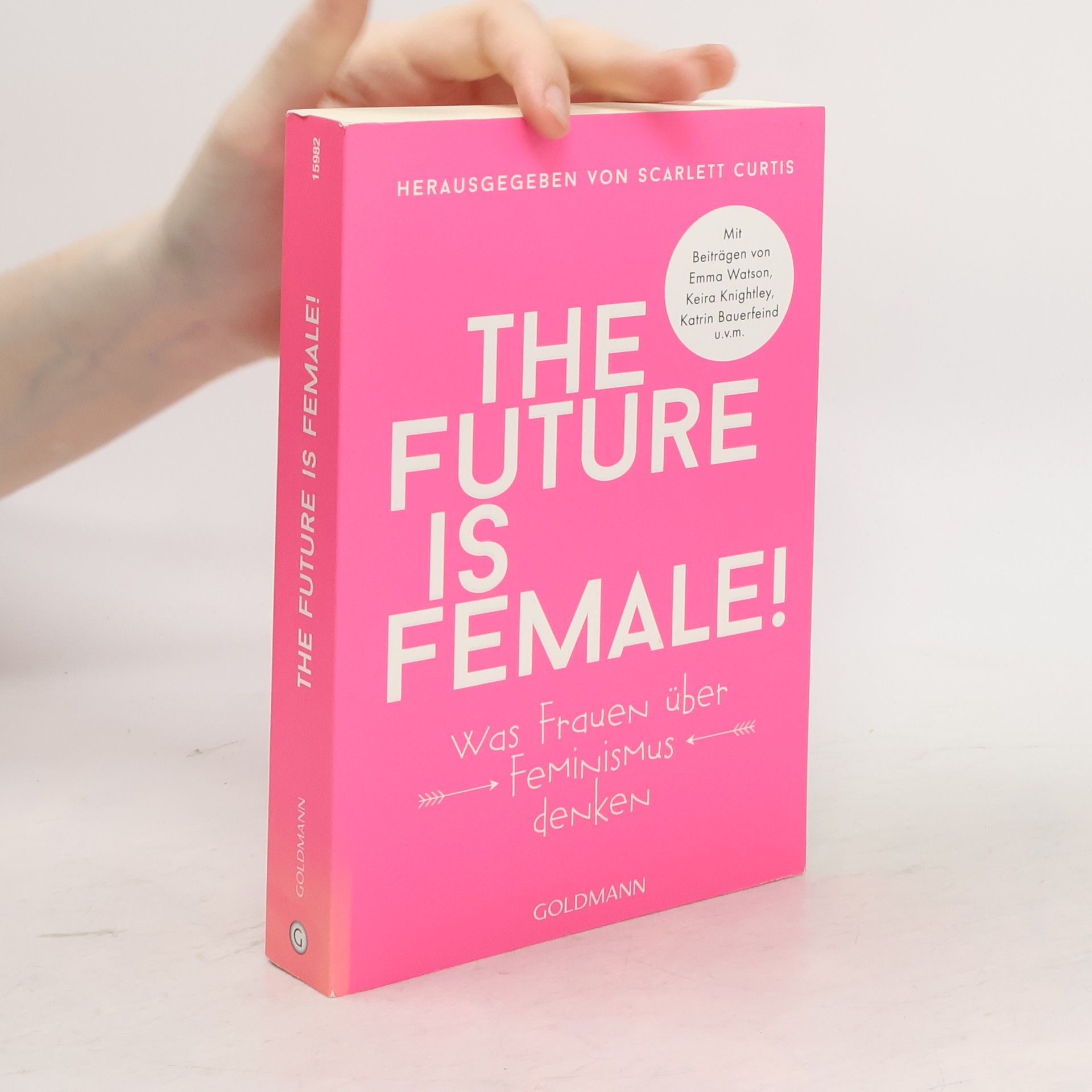 Scarlett Curtis The future is female!