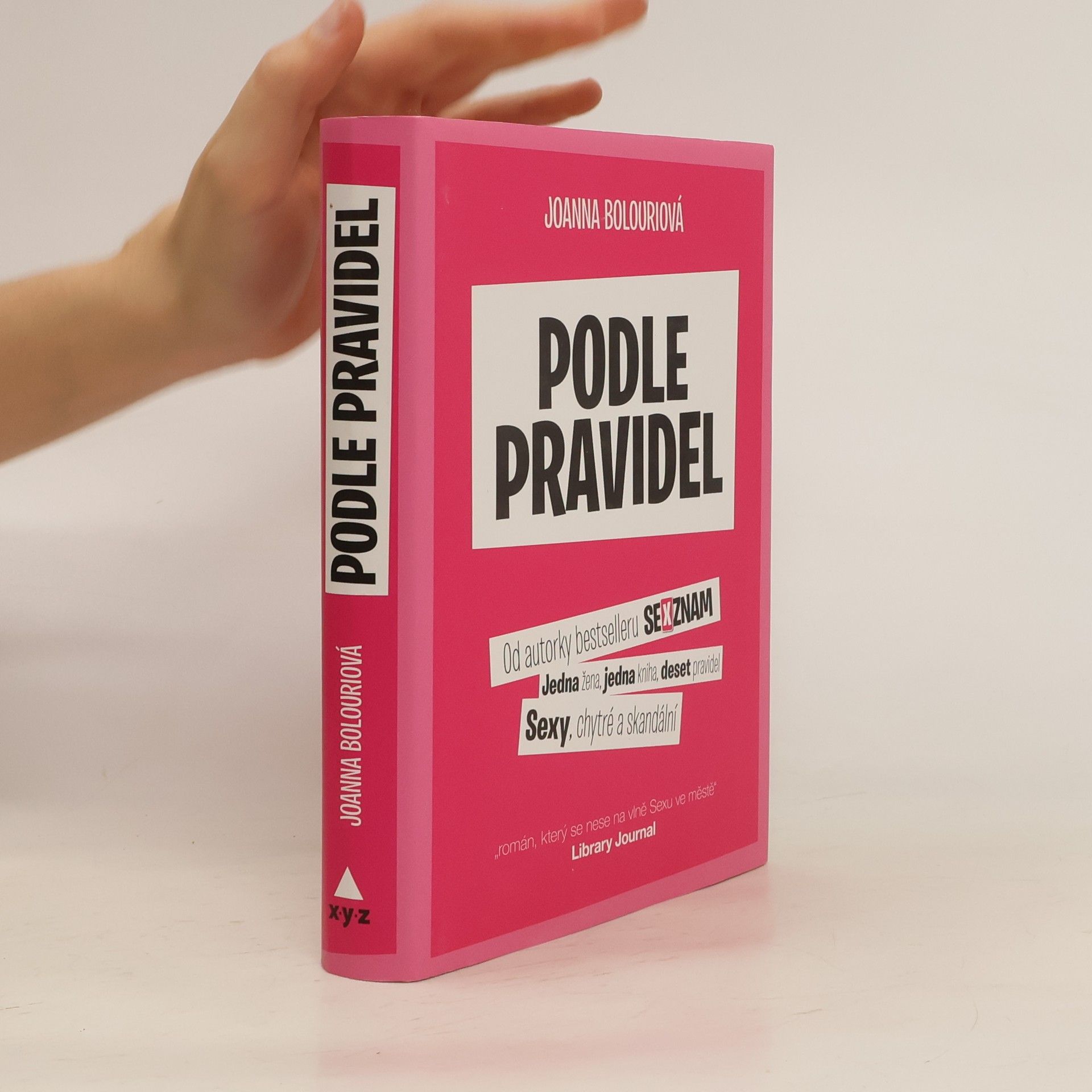 Joanna Bolouri Podle pravidel