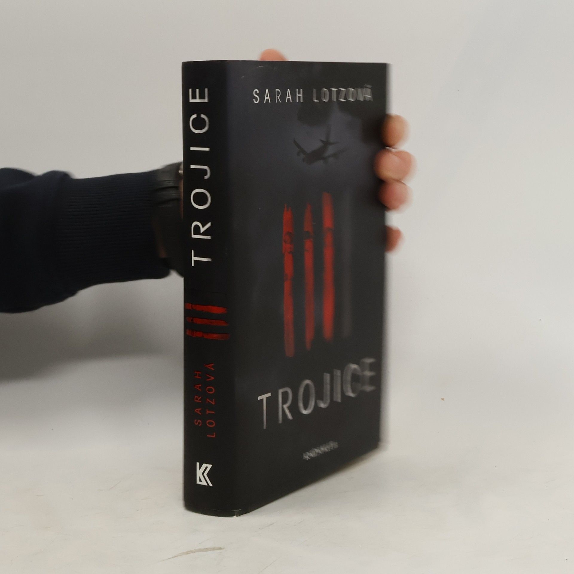 Sarah Lotz Trojice