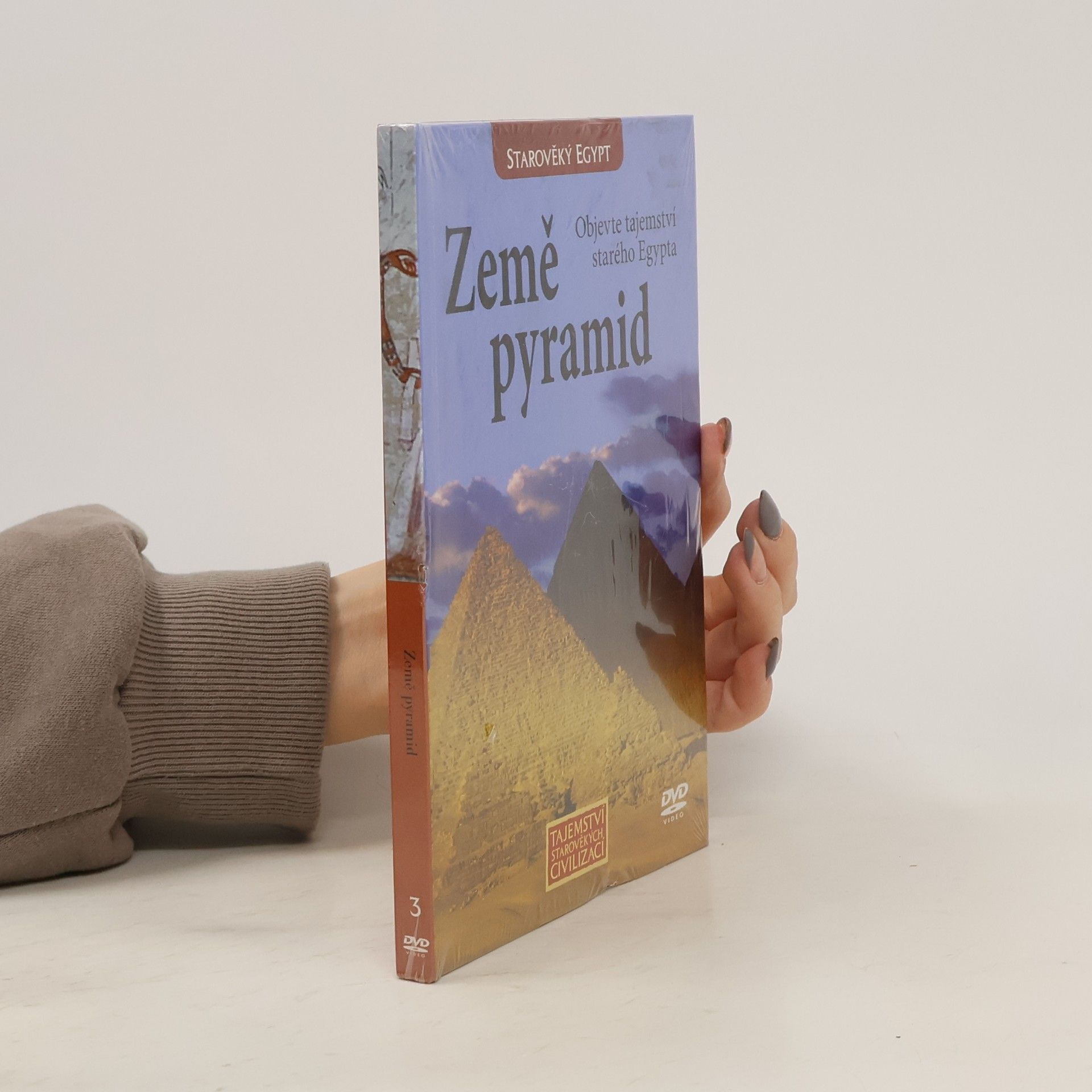 Autorenkollektiv Země pyramid 3