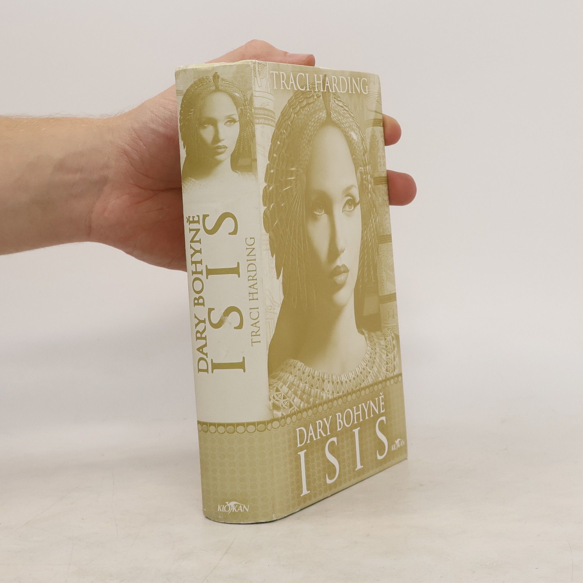 Traci Harding Dary bohyně Isis