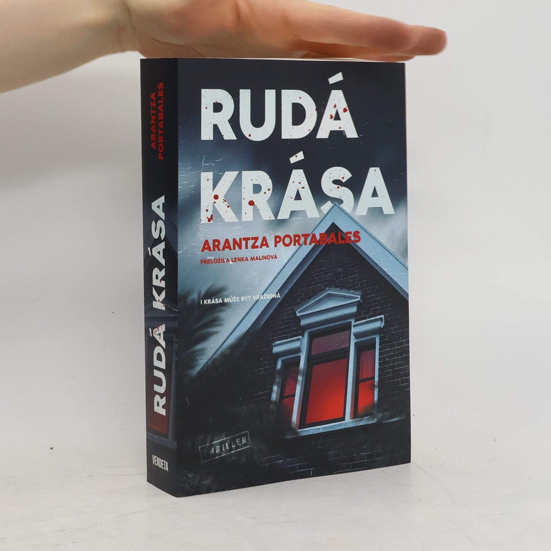 Arantza Portabales Rudá krása