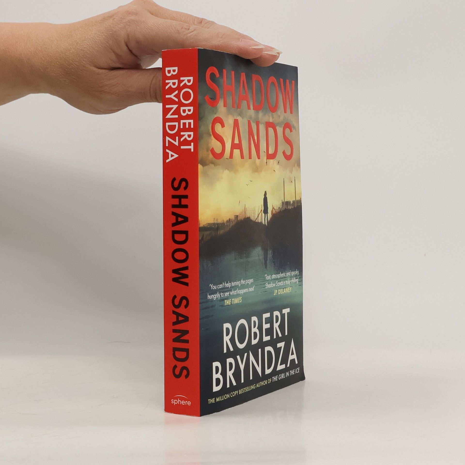 Robert Bryndza Shadow sands