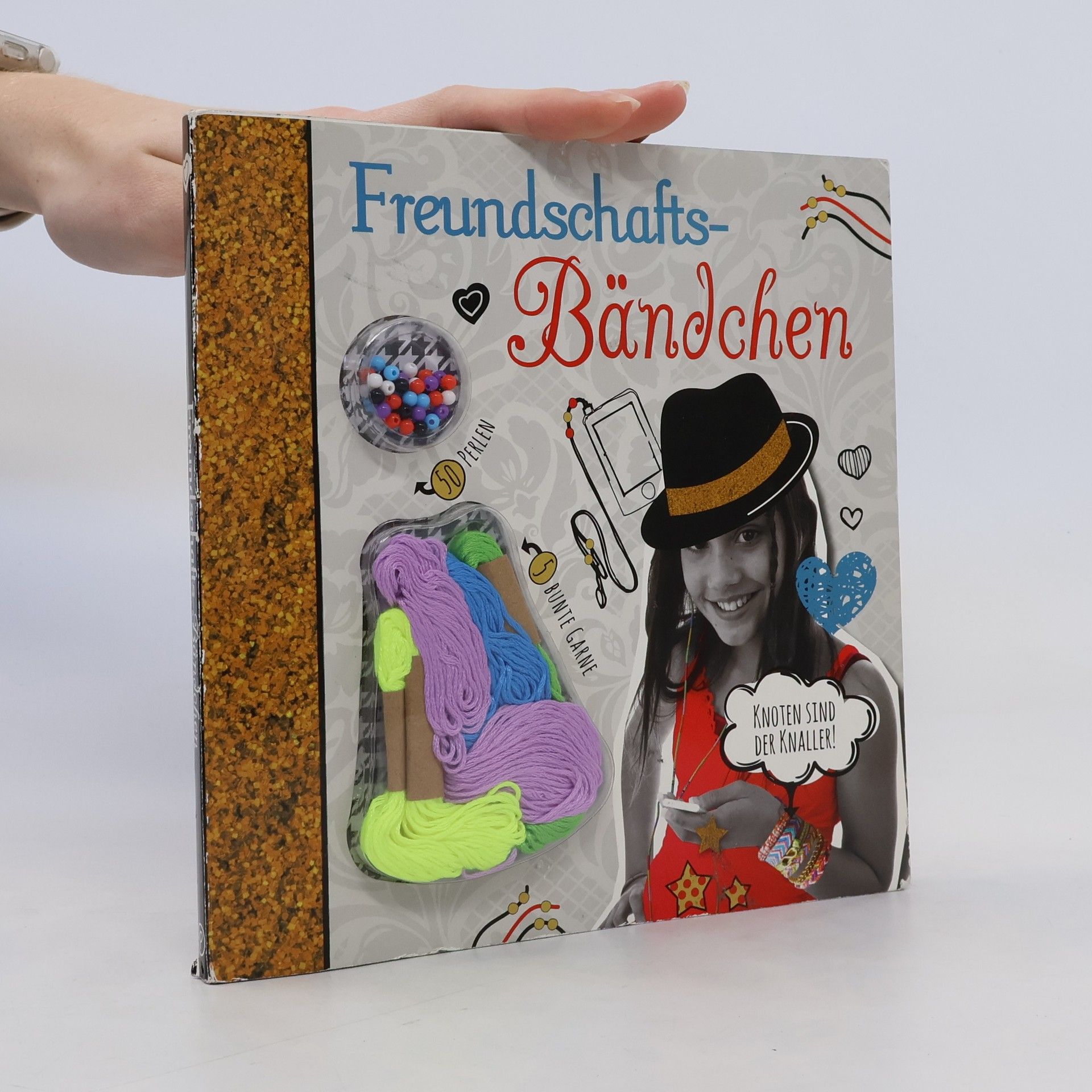 Kat Roberts Freundschaftsbändchen