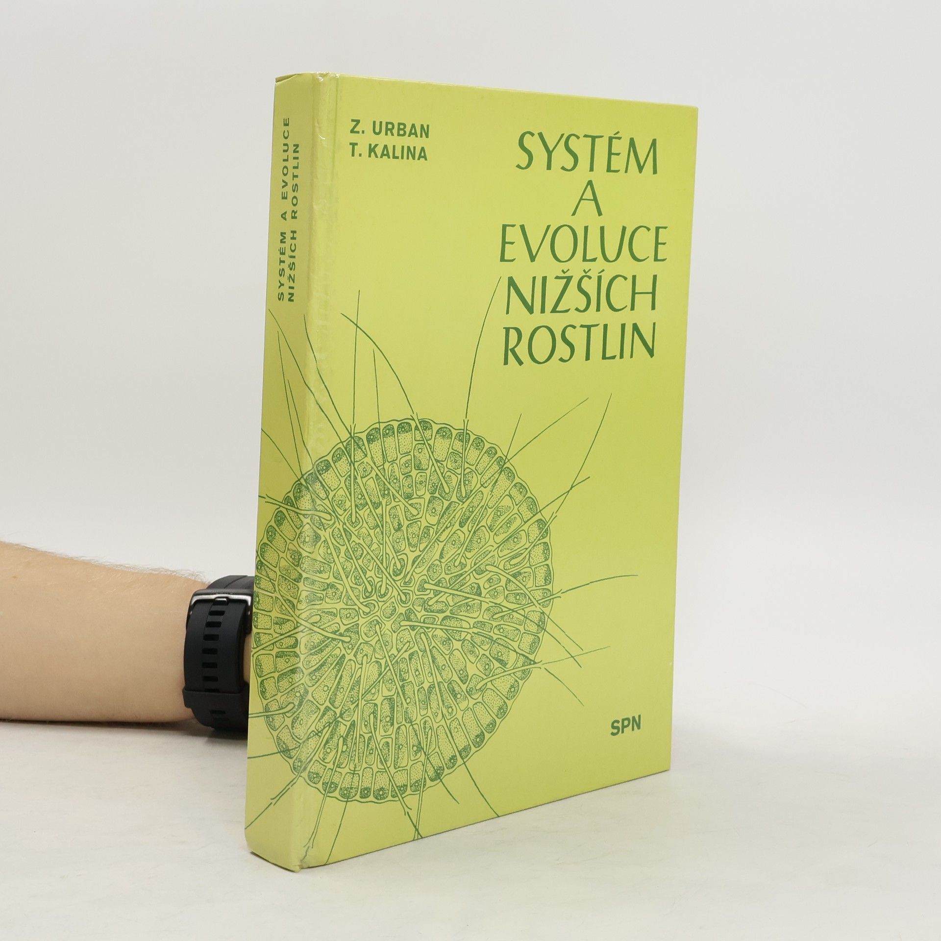 Z. Urban Systém a evoluce nižších rostlin