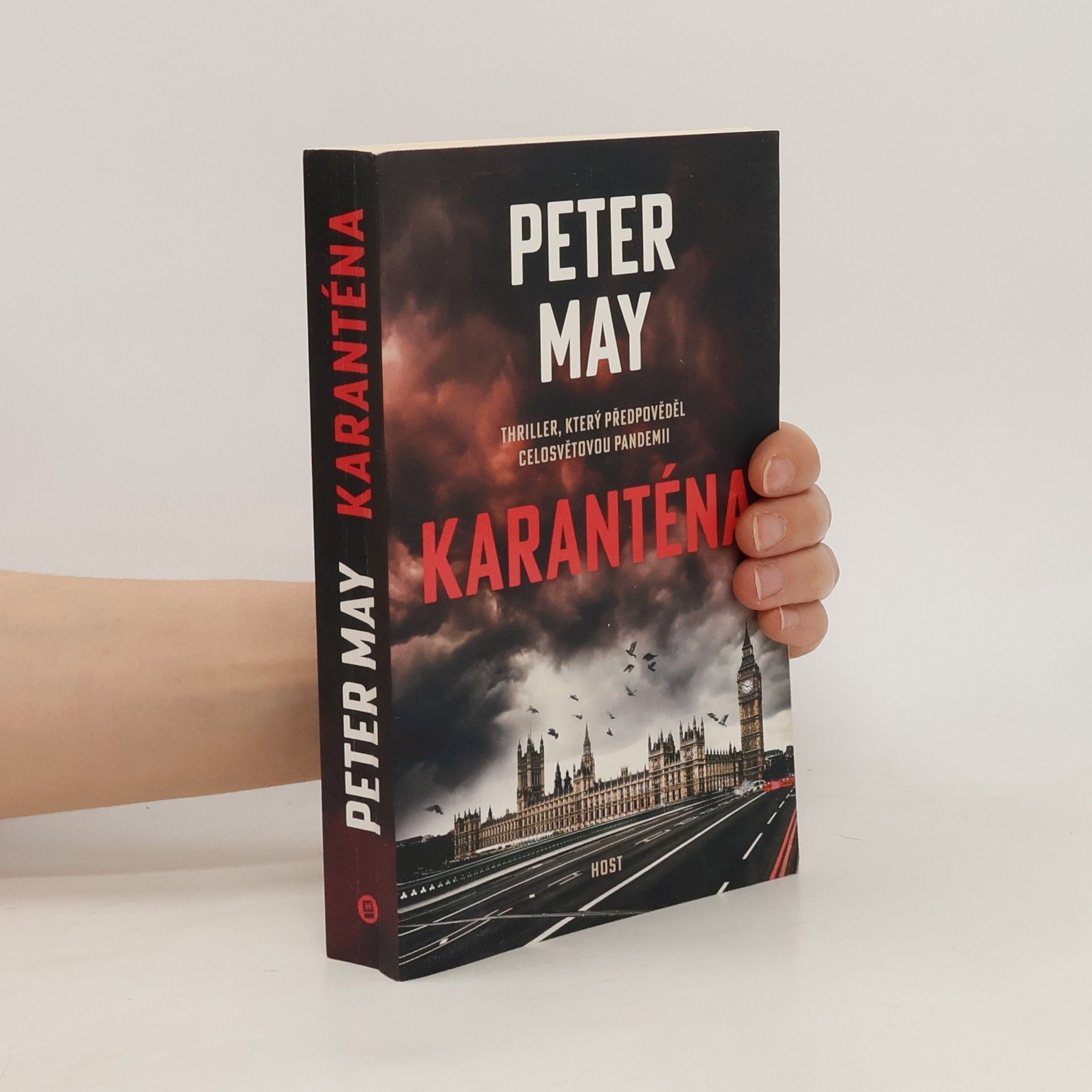 Peter May Karanténa
