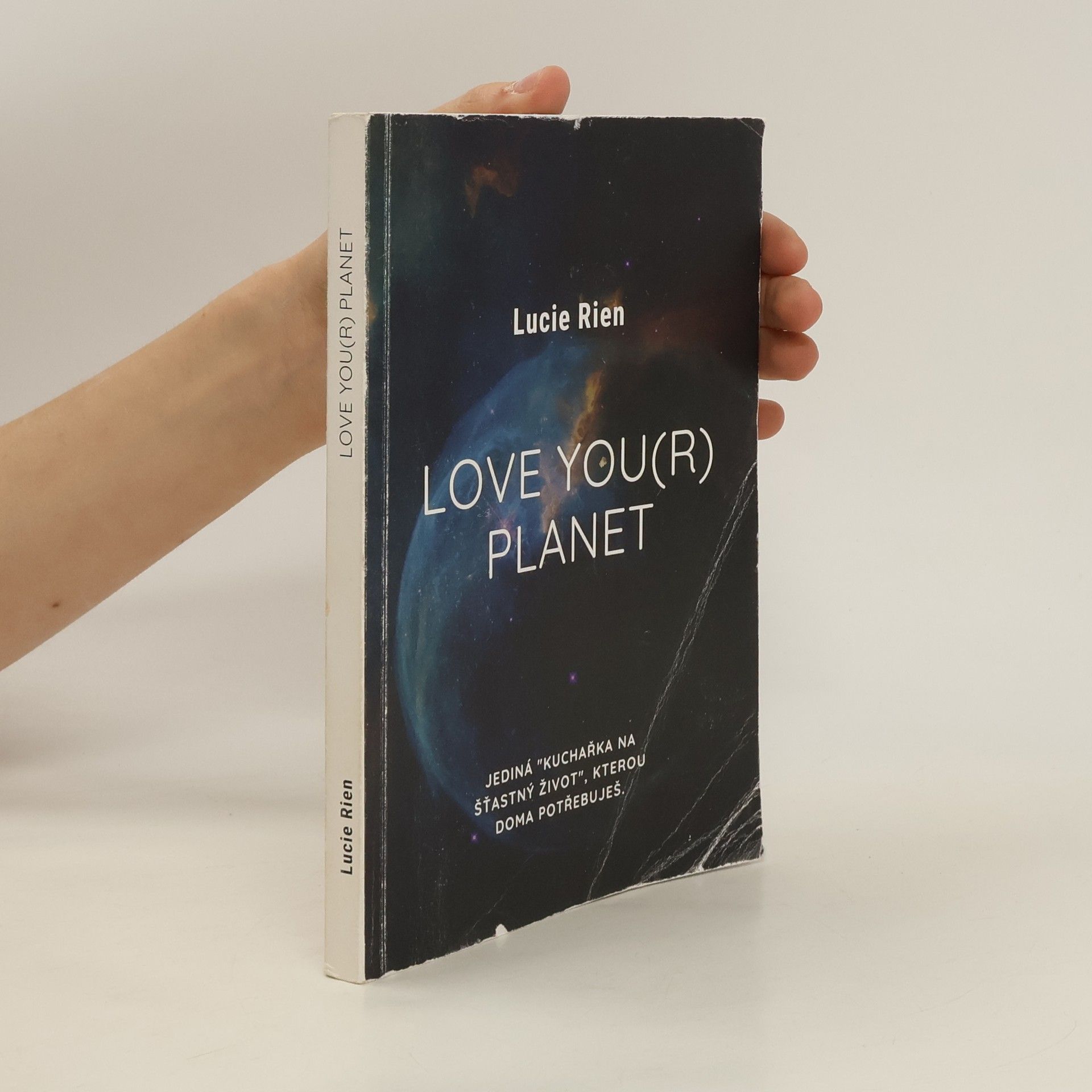 Lucie Rien Love You(r) Planet