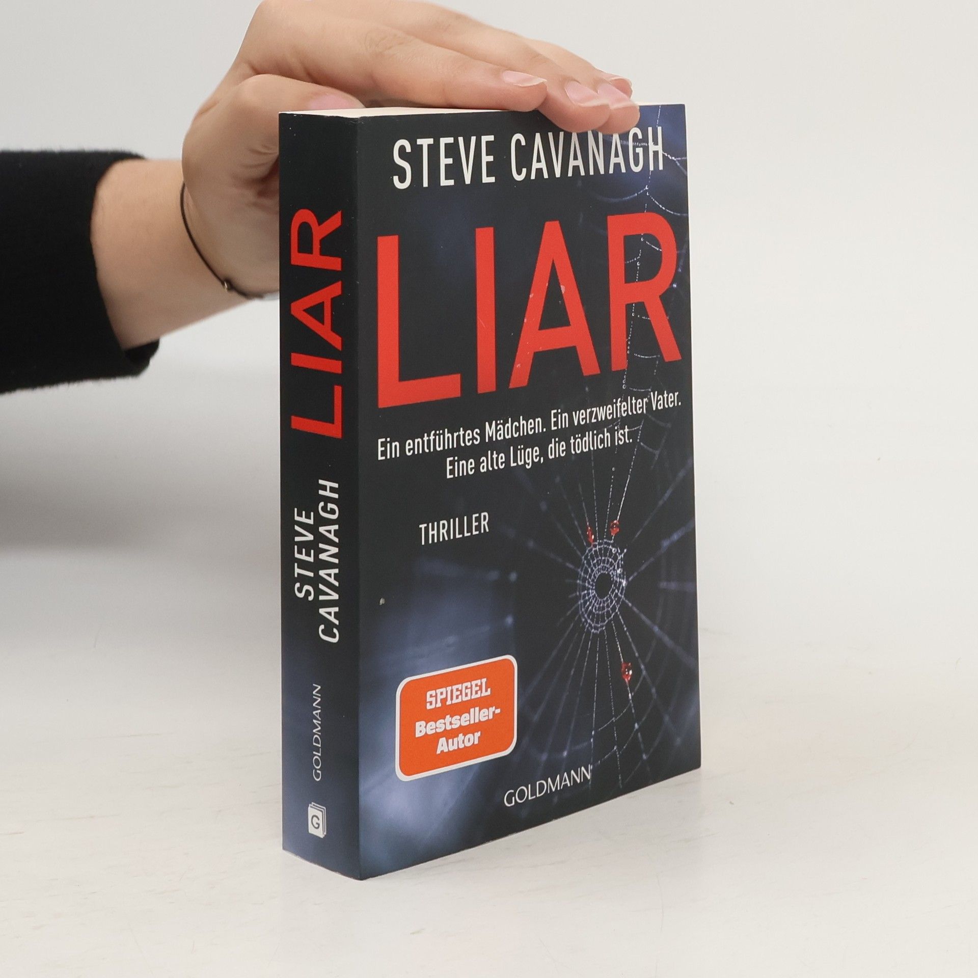 Steve Cavanagh Liar