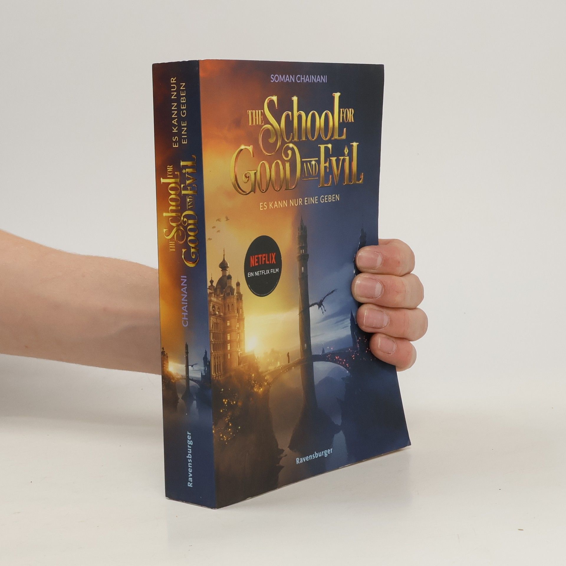 Soman Chainani School for Good and Evil 1