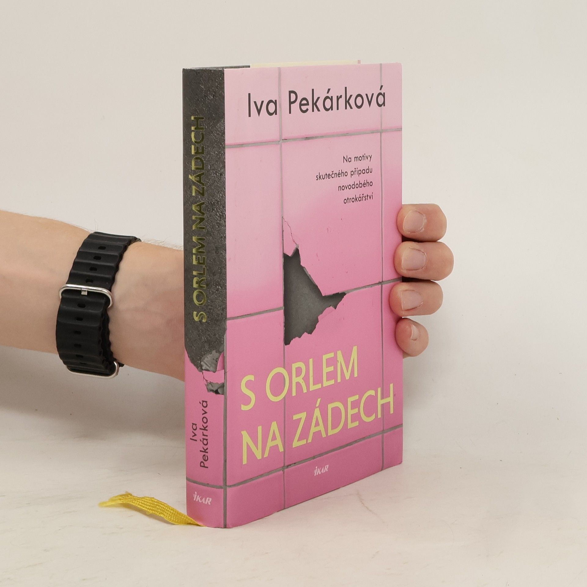 Iva Pekárková S orlem na zádech
