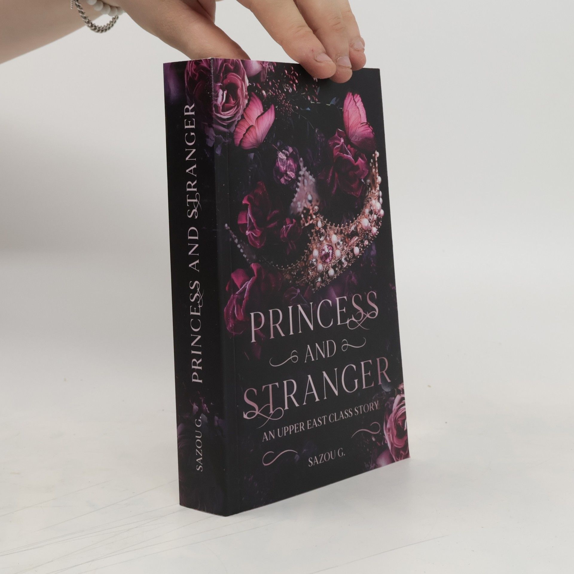 Sazou G. Princess and Stranger: an Upper East Class Story