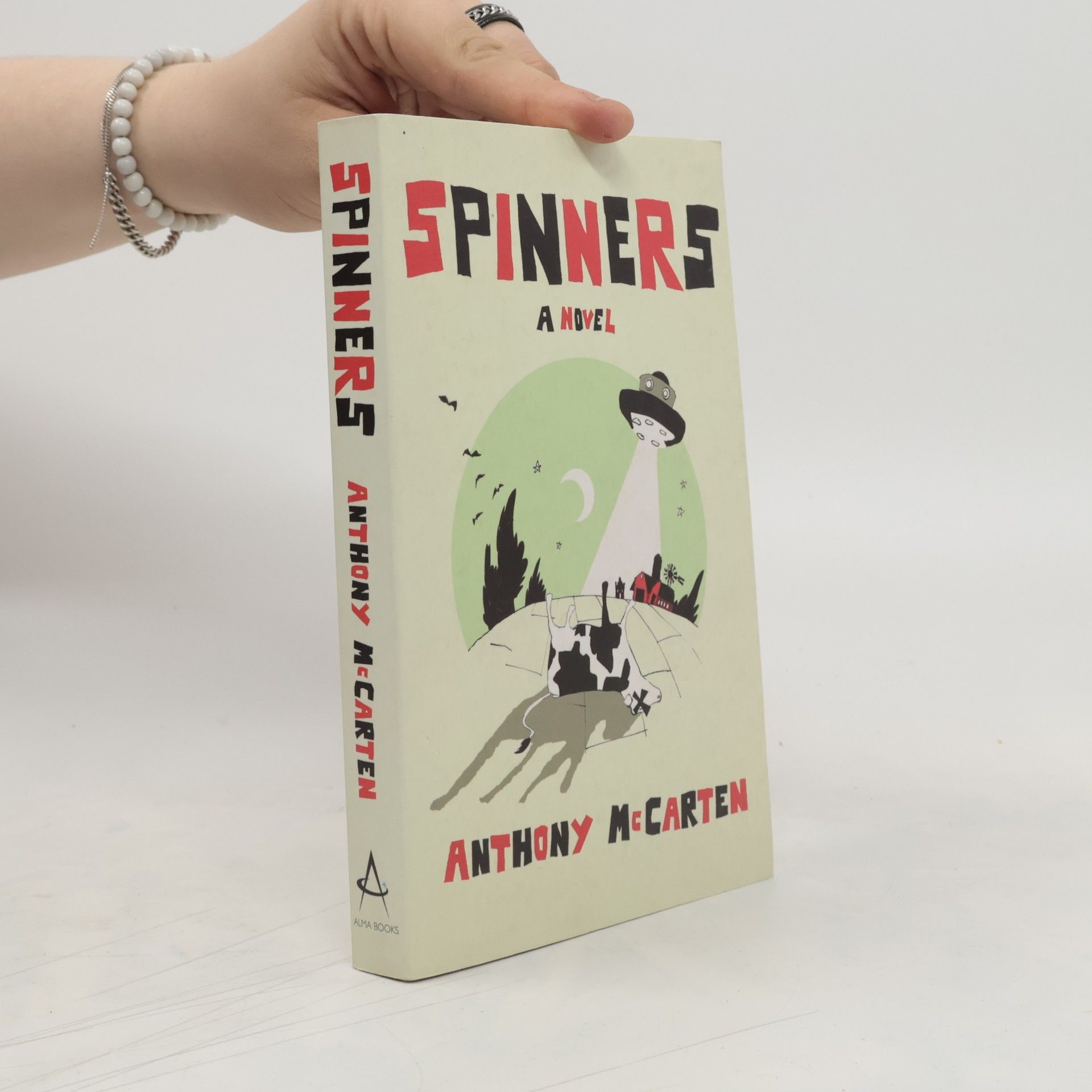 Anthony McCarten Spinners. Liebe am Ende der Welt, englische Ausgabe