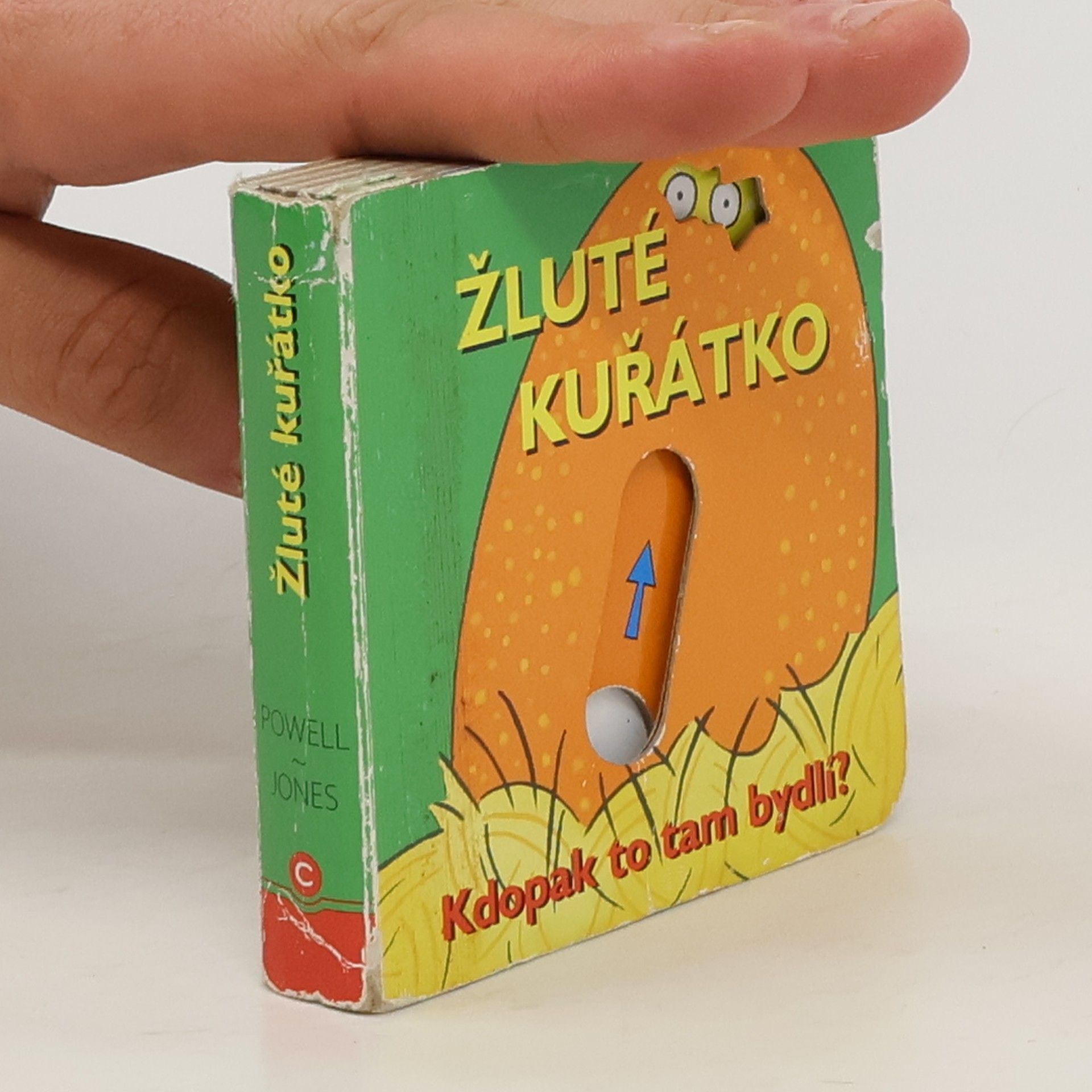 Richard Powell Žluté kuřátko : kdopak to tam bydlí?