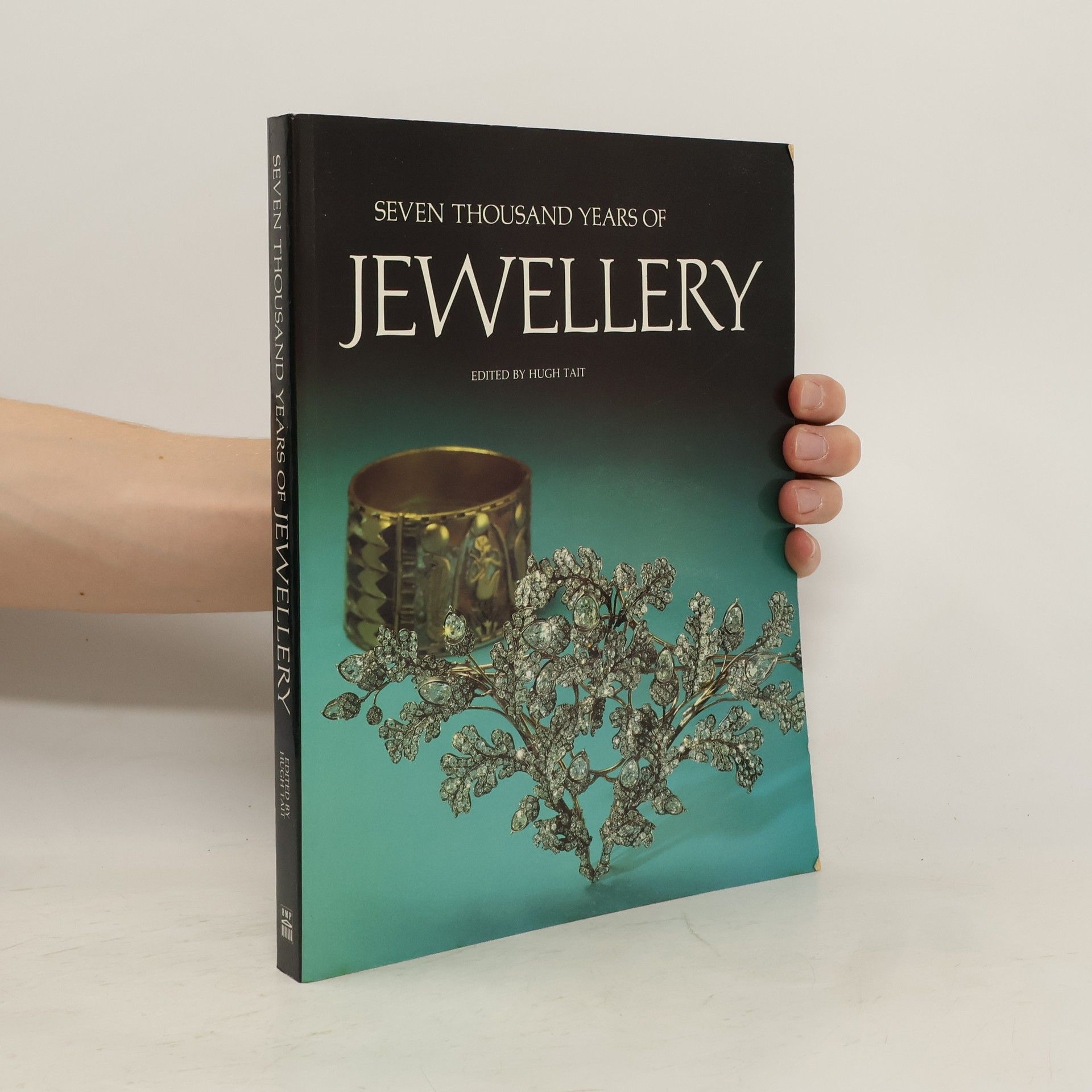 Hugh Tait Seven Thousand Years of Jewellery