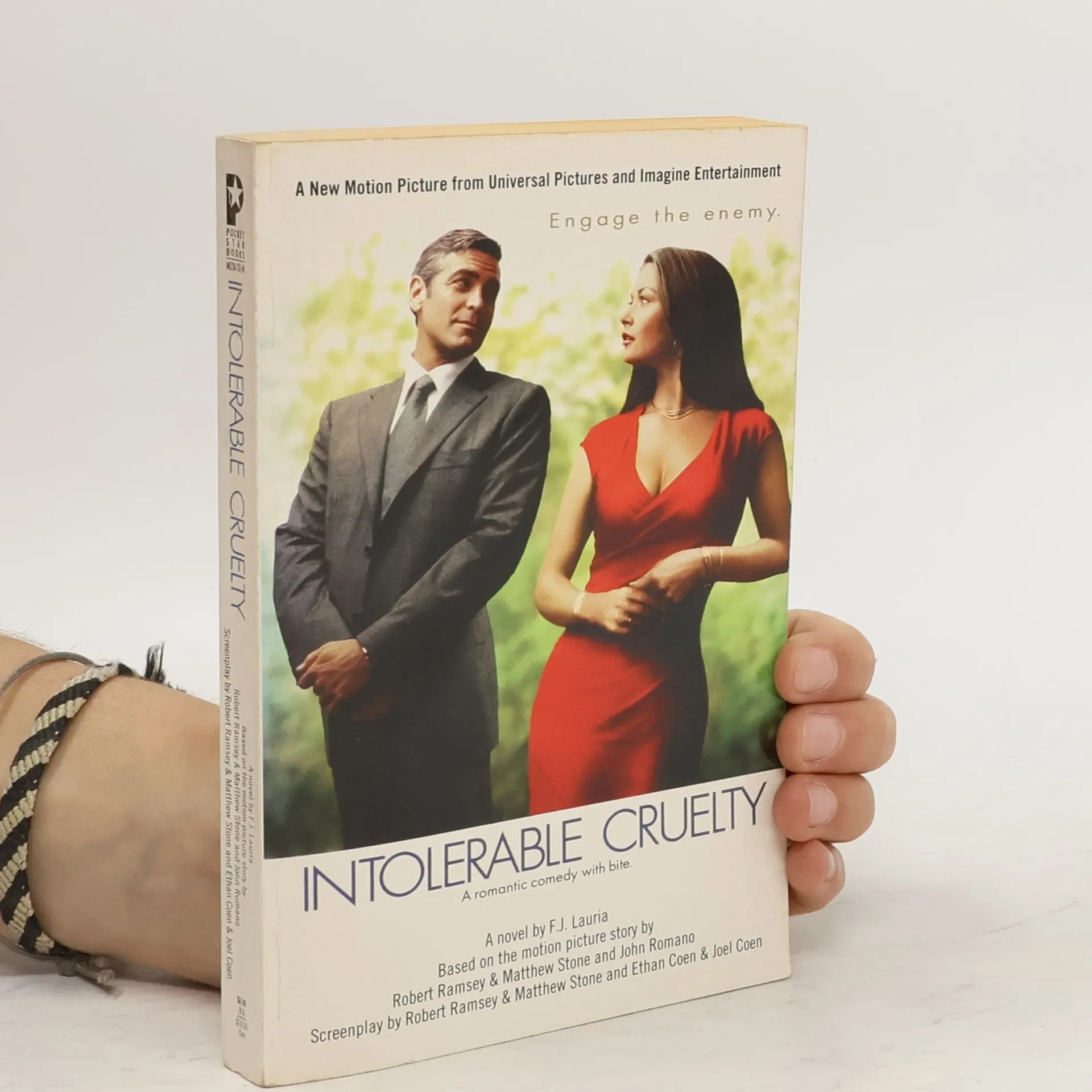 Intolerable Cruelty | Book | Paperback | kolektiv | EN