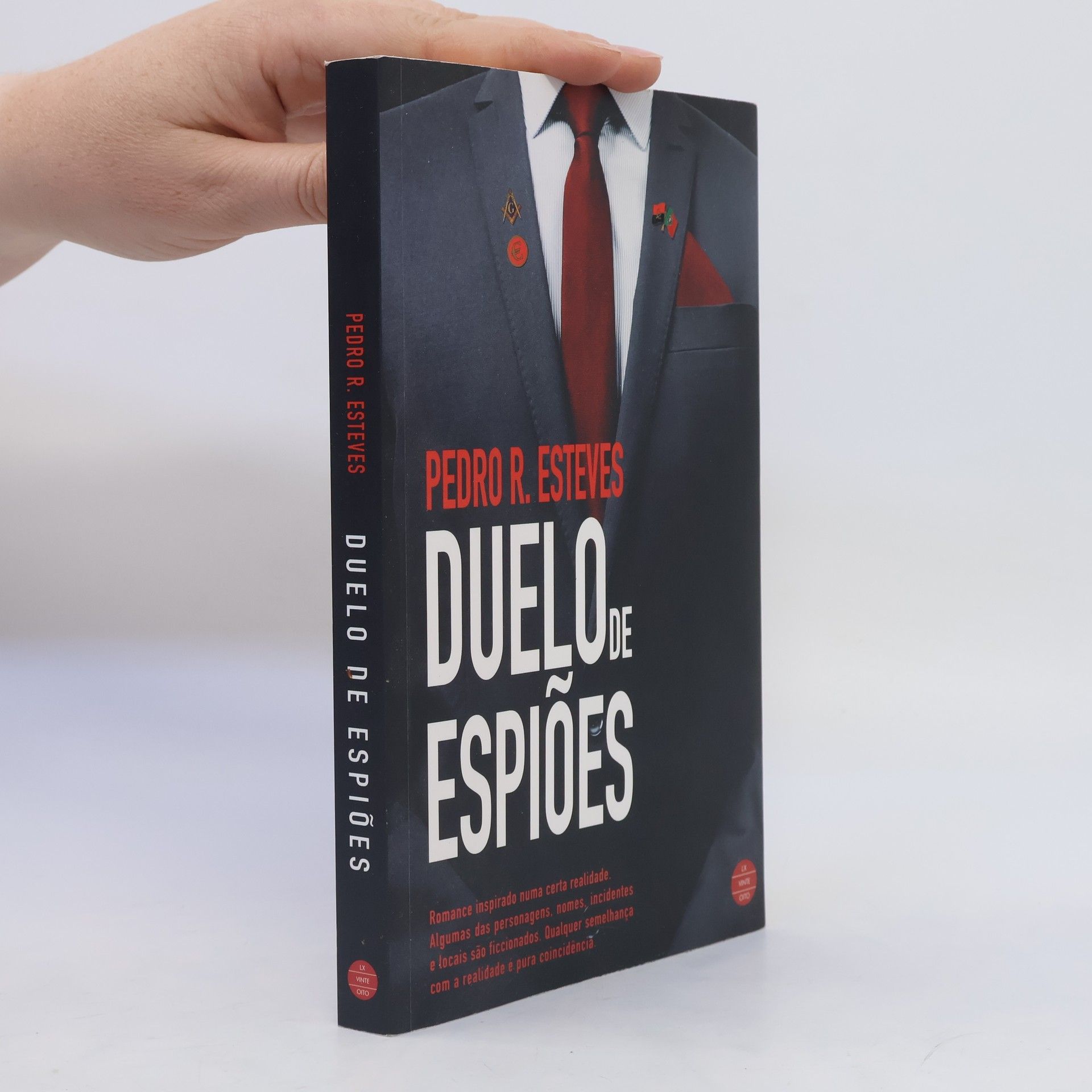 Pedro R. Esteves Duelo de espiões