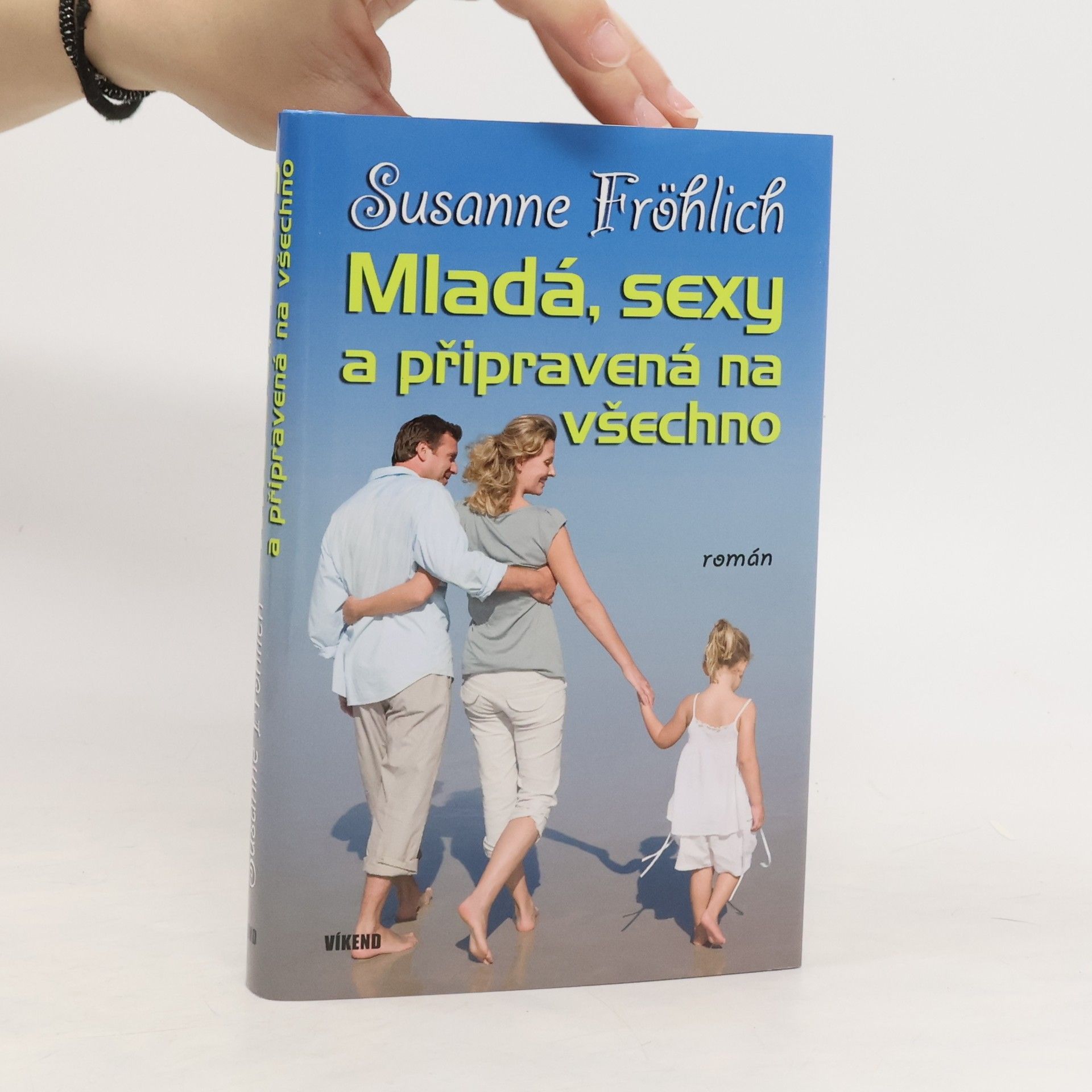 Susanne Fröhlich Mladá, sexy a připravená na všechno