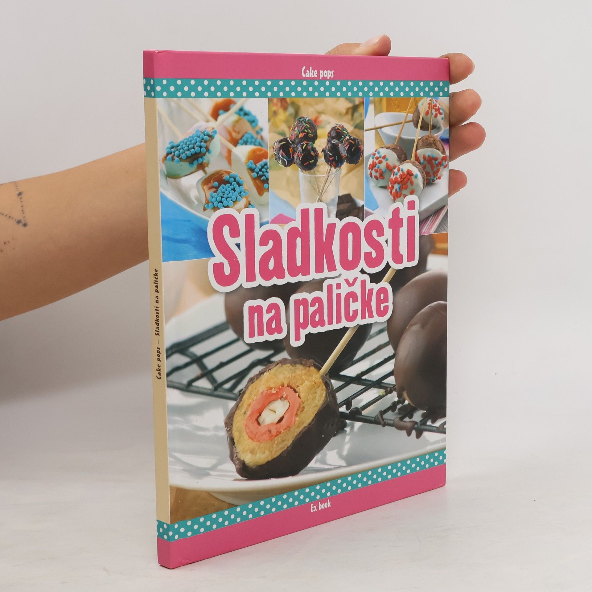 Kolektív autorov Sladkosti na paličke