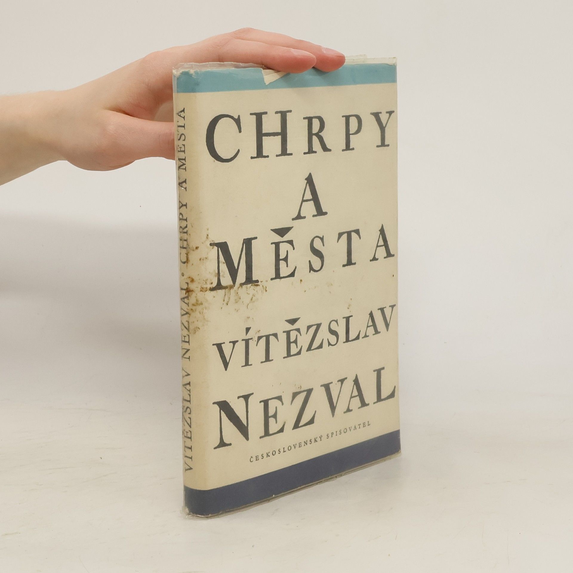 Vítězslav Nezval Chrpy a města