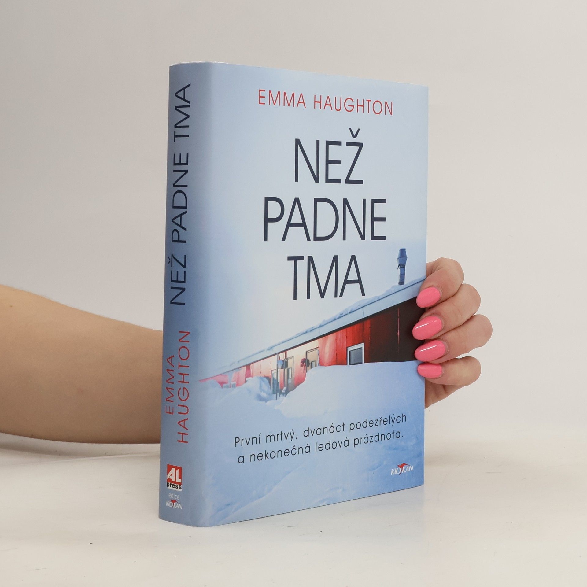 Emma Haughton Než padne tma