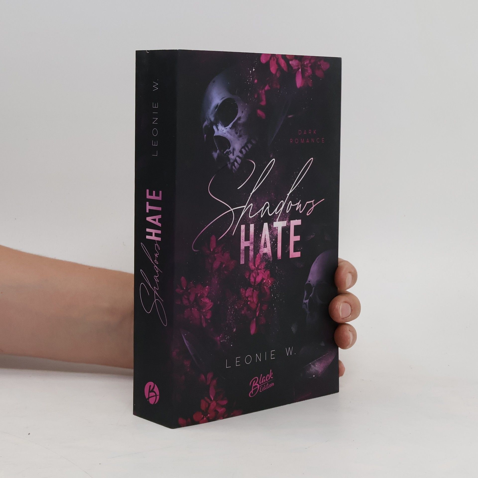 Leonie W. Shadow's Hate