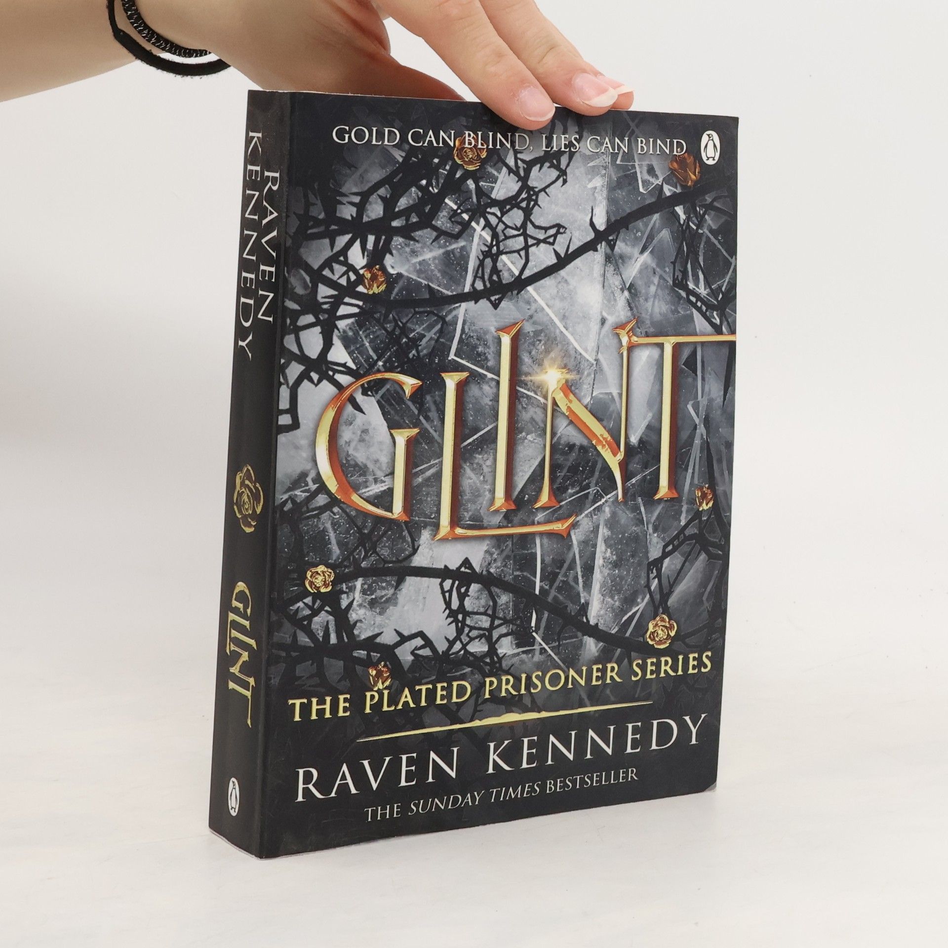 Raven Kennedy Glint